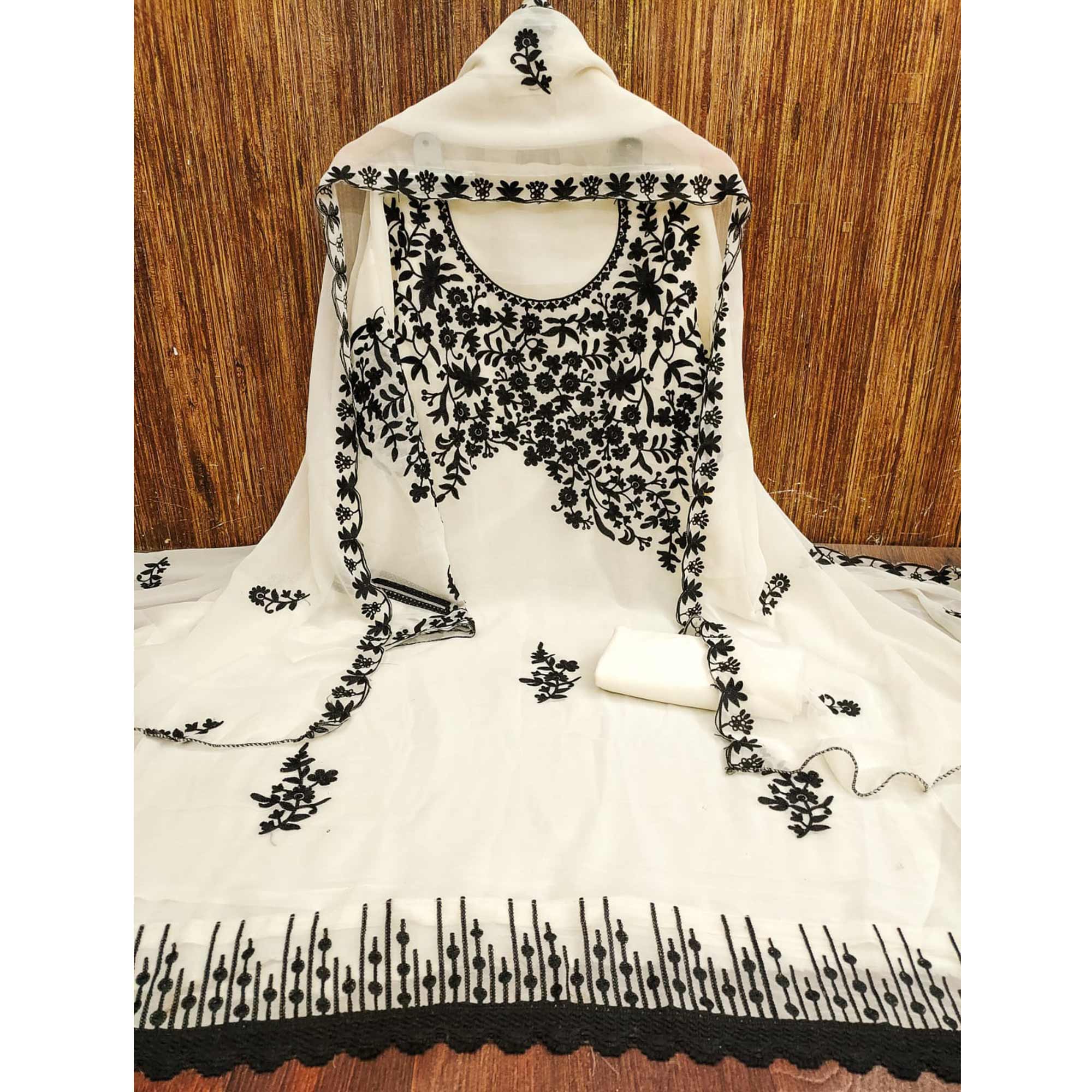 Offwhite Georgette Dress Material Adorned With Delicate Floral Thread Embroidery