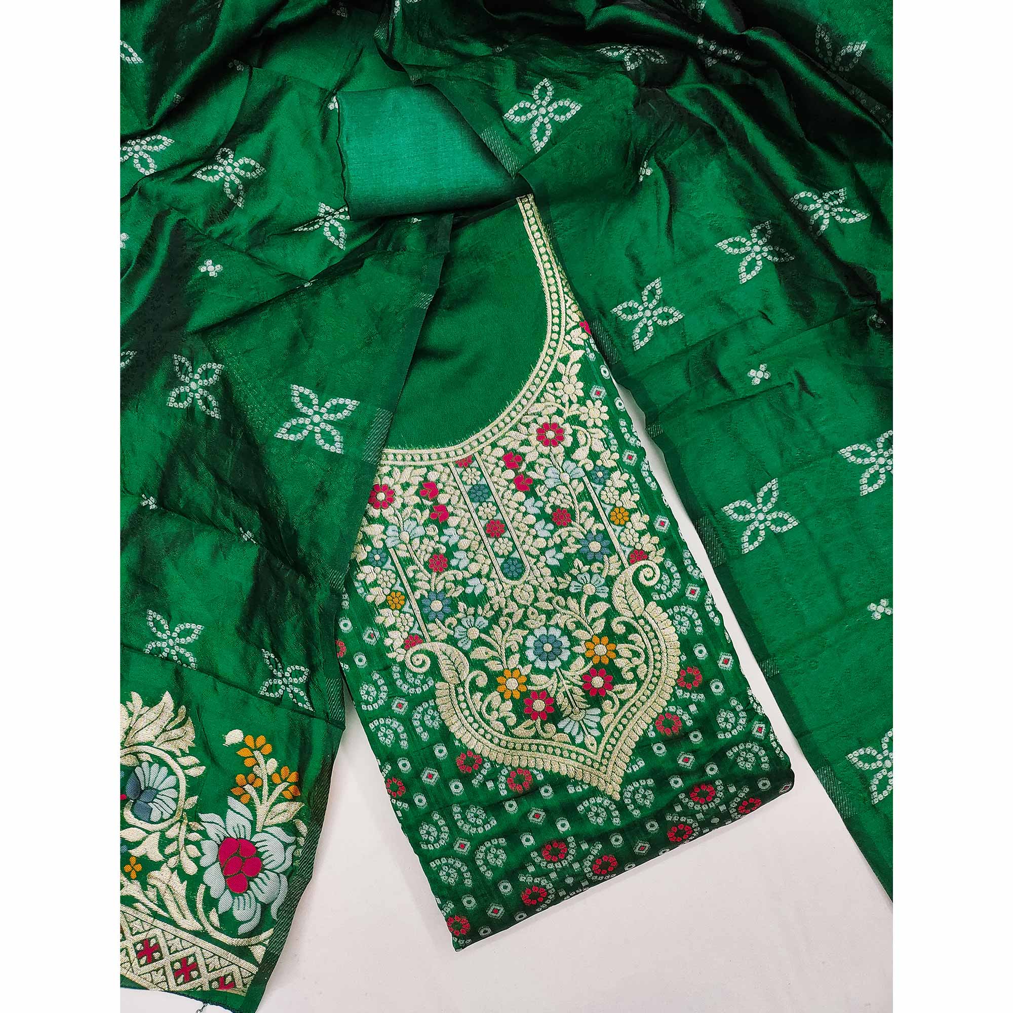 Green Banarasi Silk Jacquard Dress Material Adorned With Intricate Floral Zari Weaving