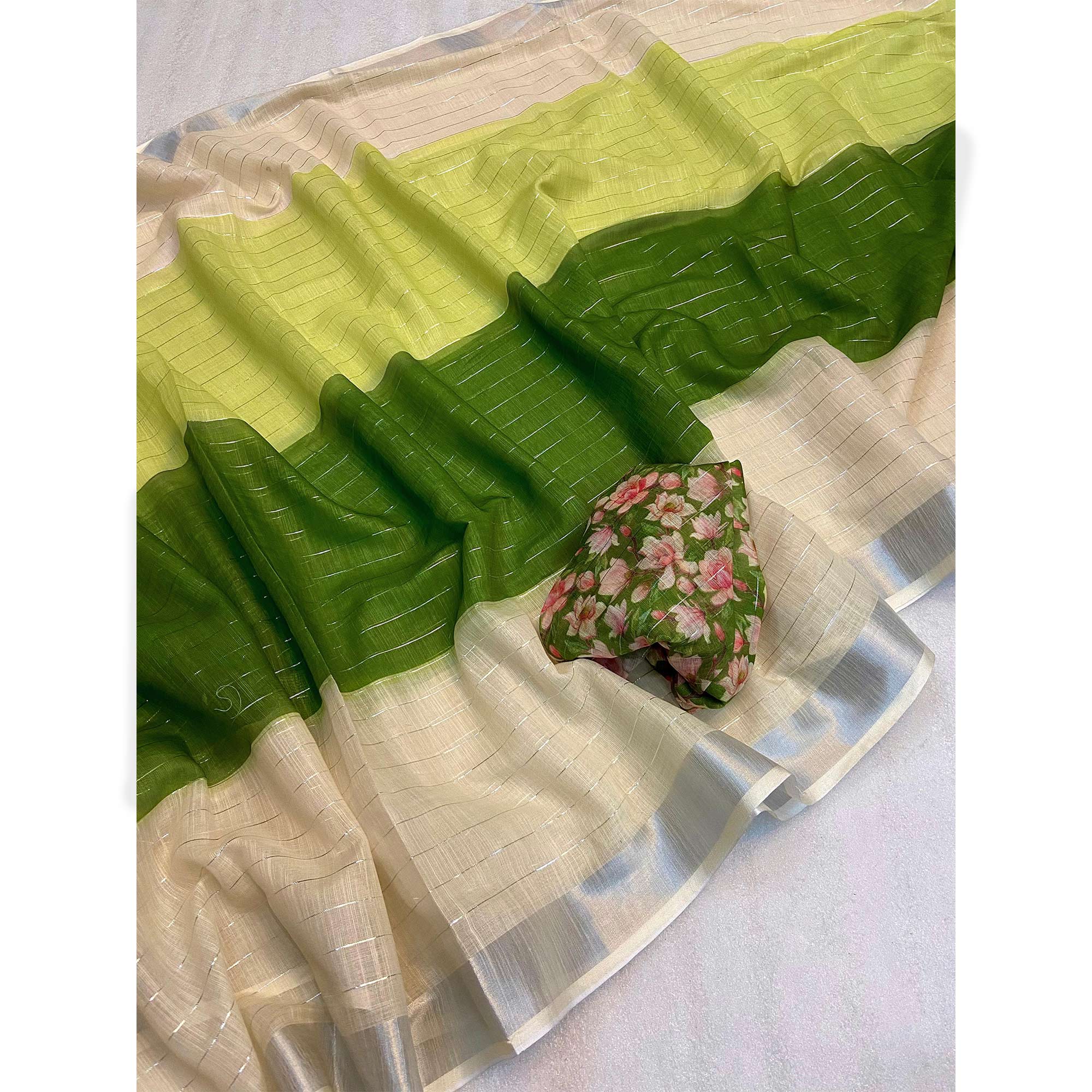 Green Zari Weaving Linen Saree