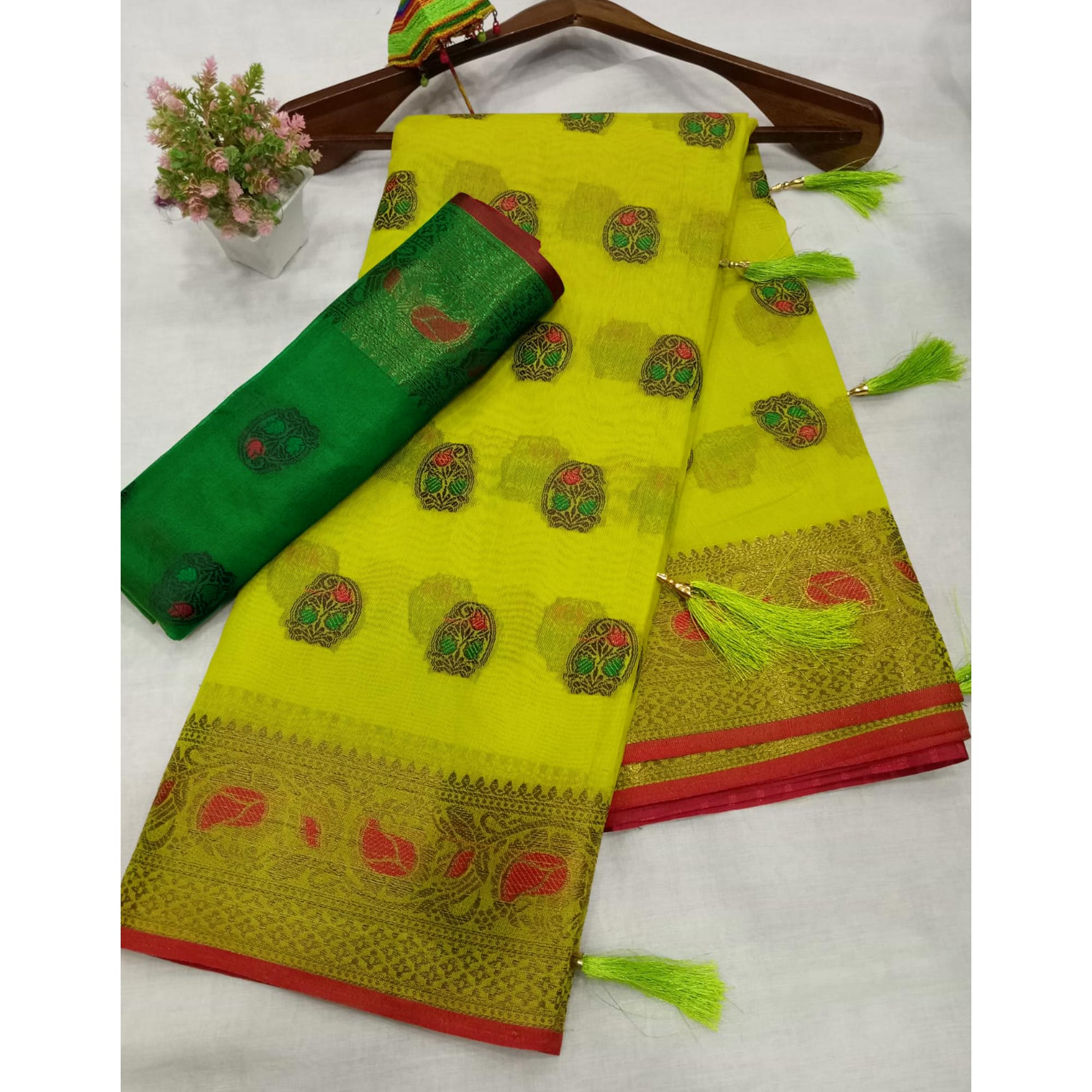 Green Zari Work Woven Cotton Silk Saree