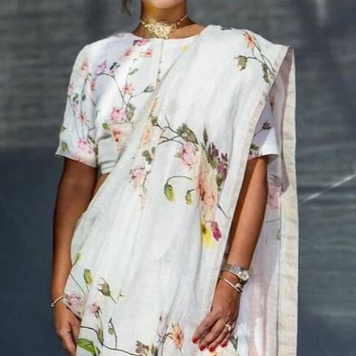 White Floral Digital Printed Linen Saree