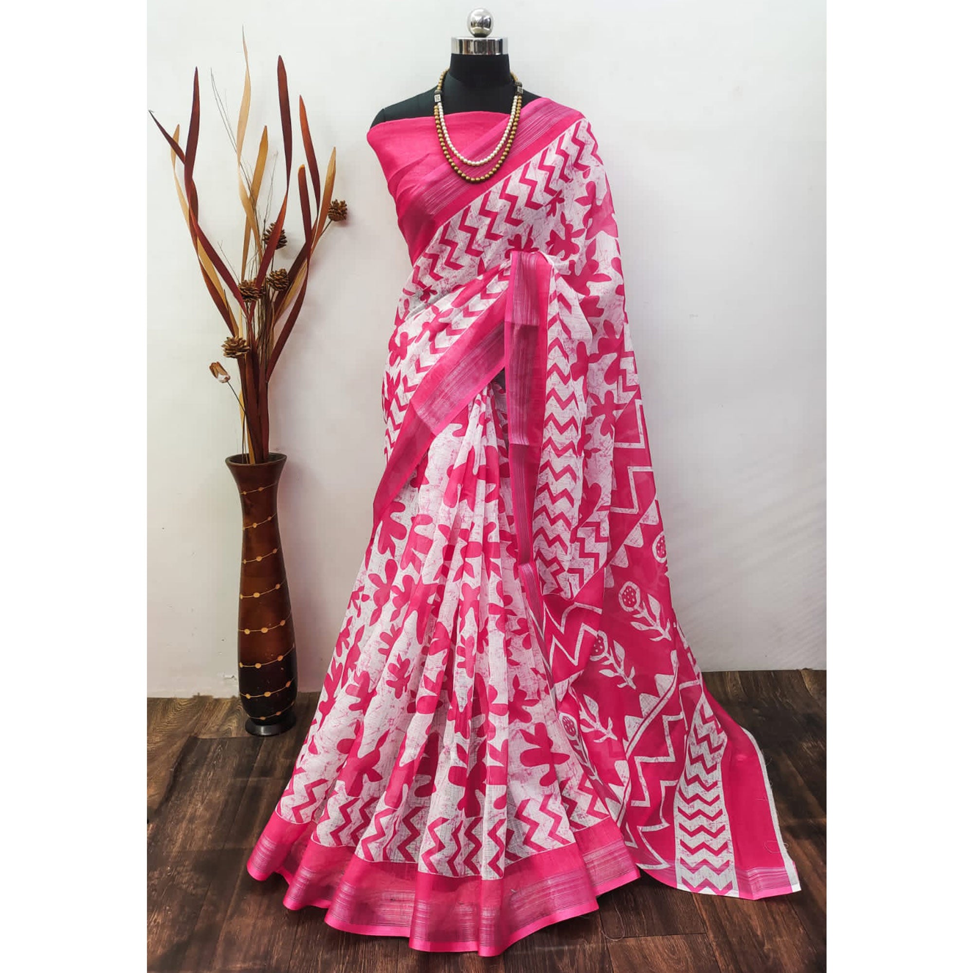 Pink & White Floral Printed Linen Saree