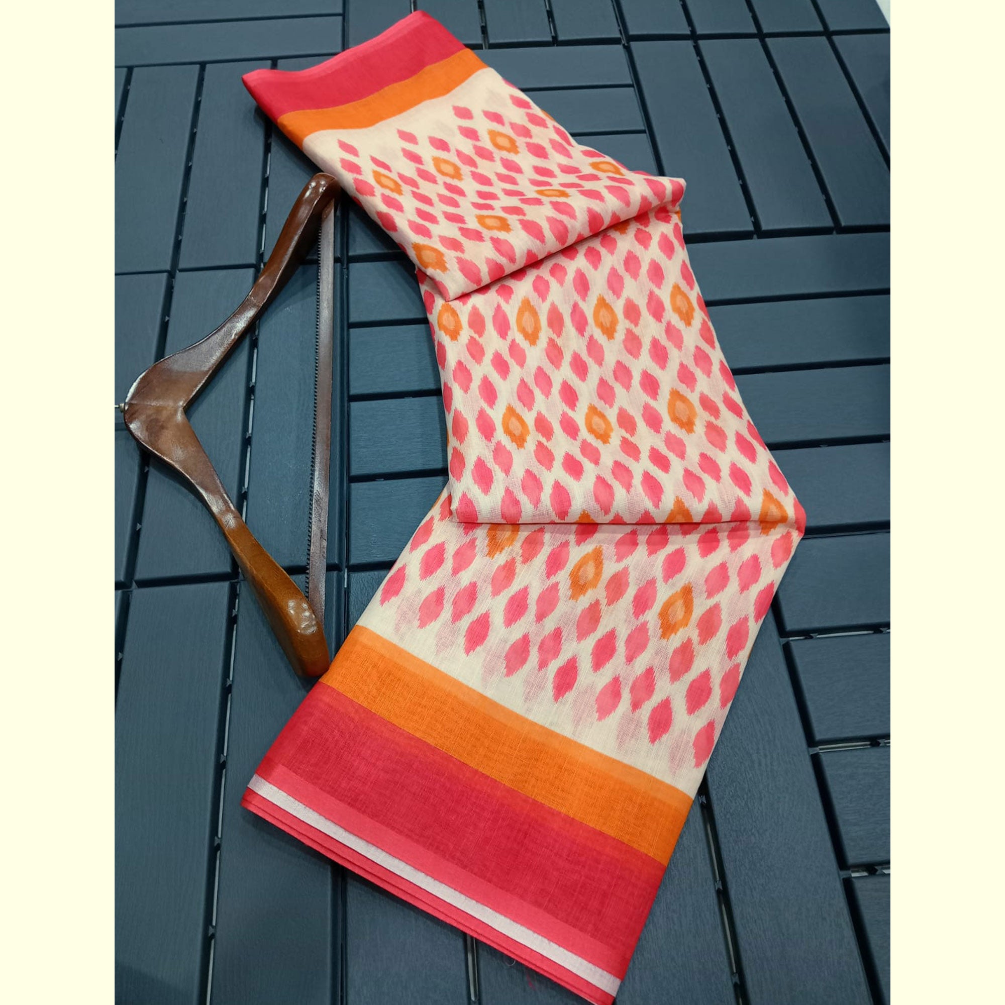 Off White & Red Digital Printed Linen Saree