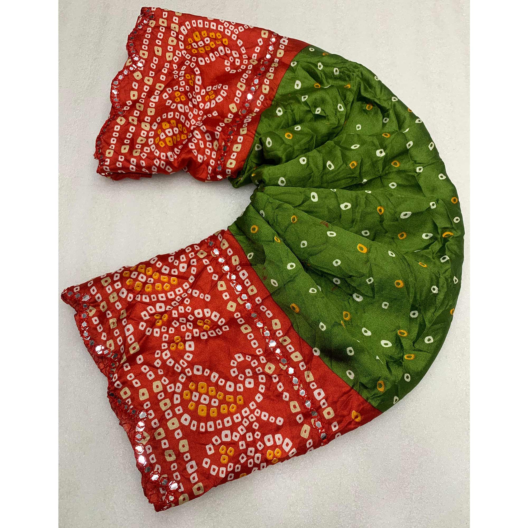 Light Green & Red Bandhani Printed Chiffon Saree With Mirror Border