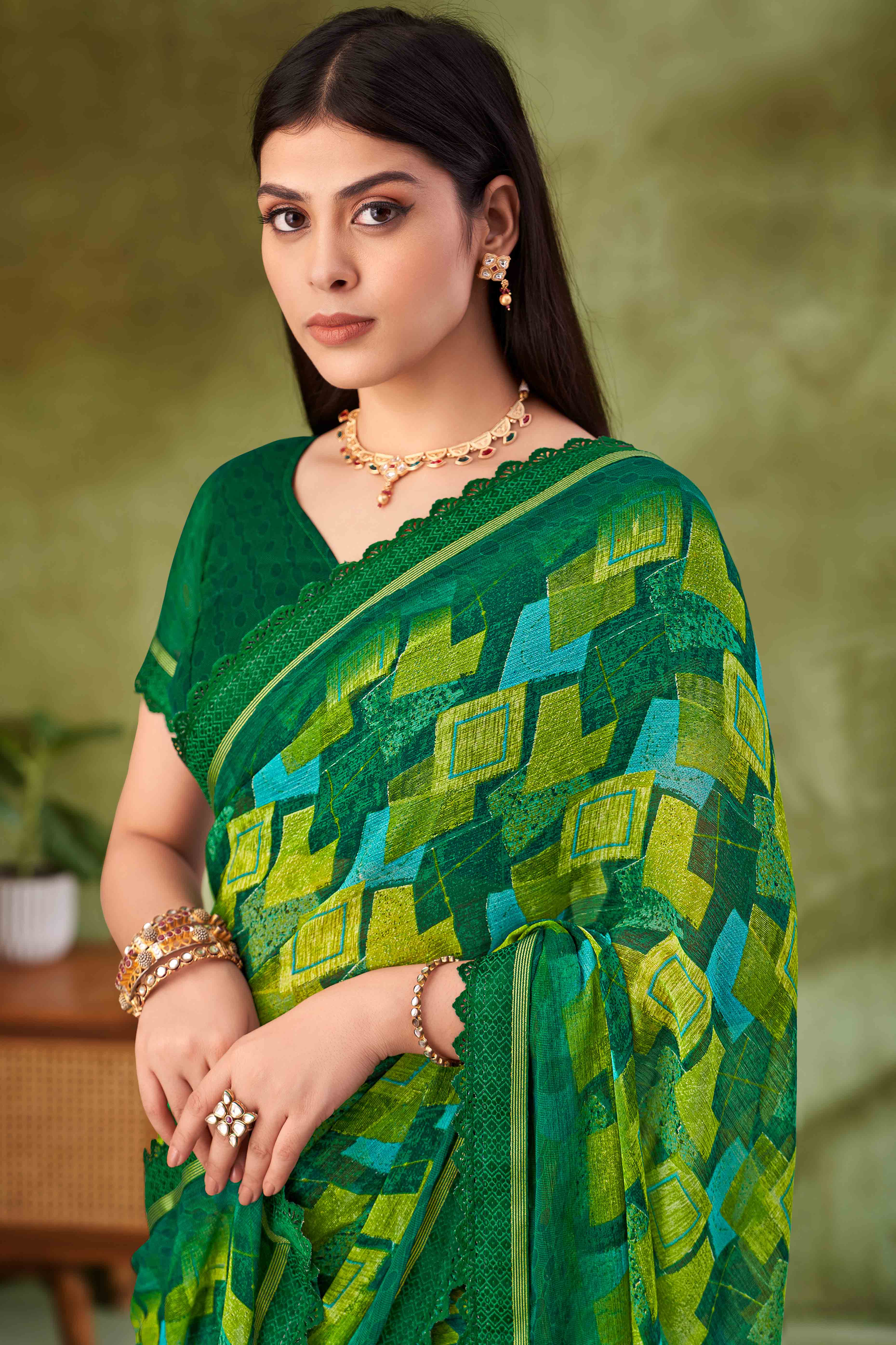 Green Digital Printed Chiffon Saree Accented With Elegant Lace Border