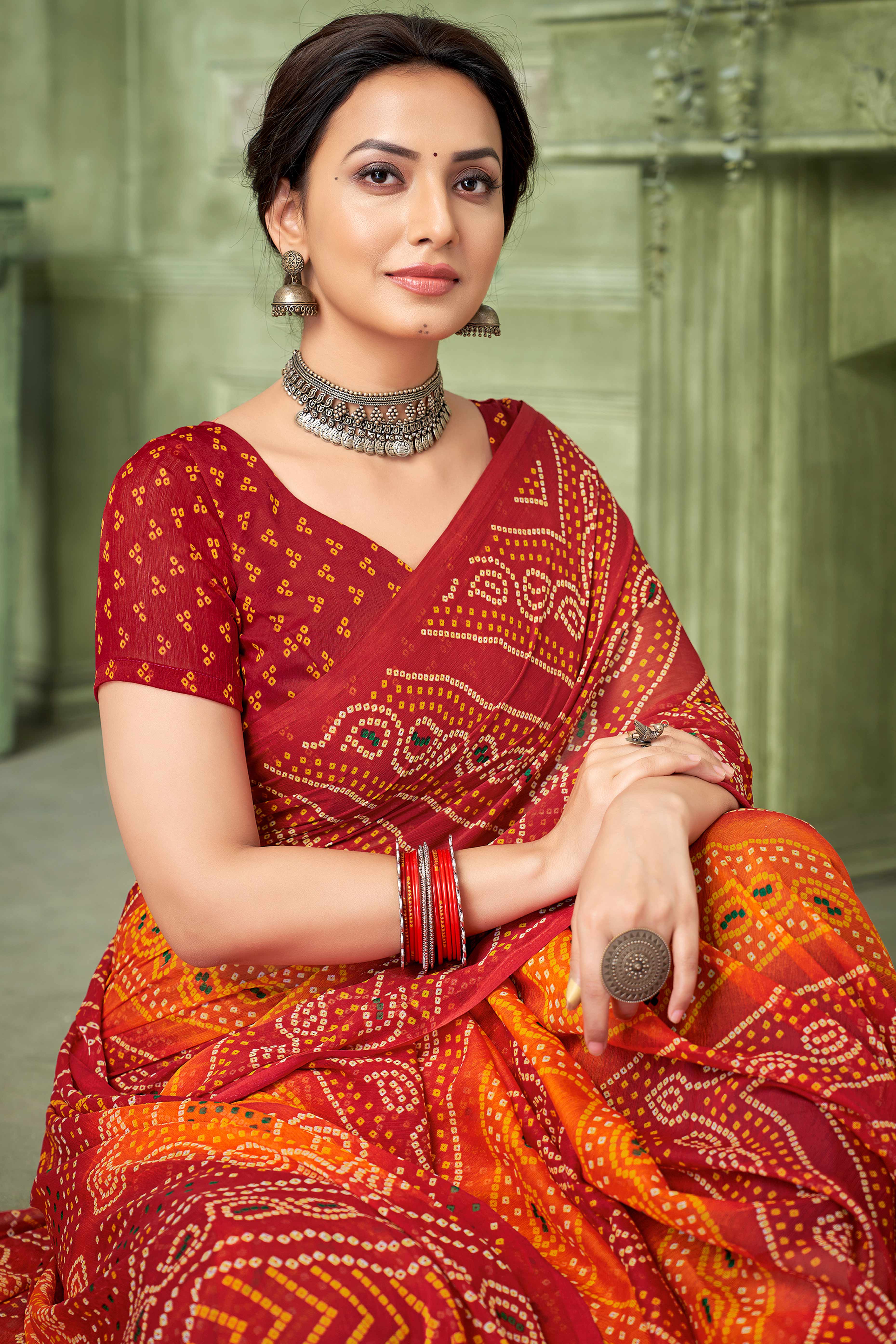 Maroon Chiffon Saree Adorned With Traditional Bandhani Print