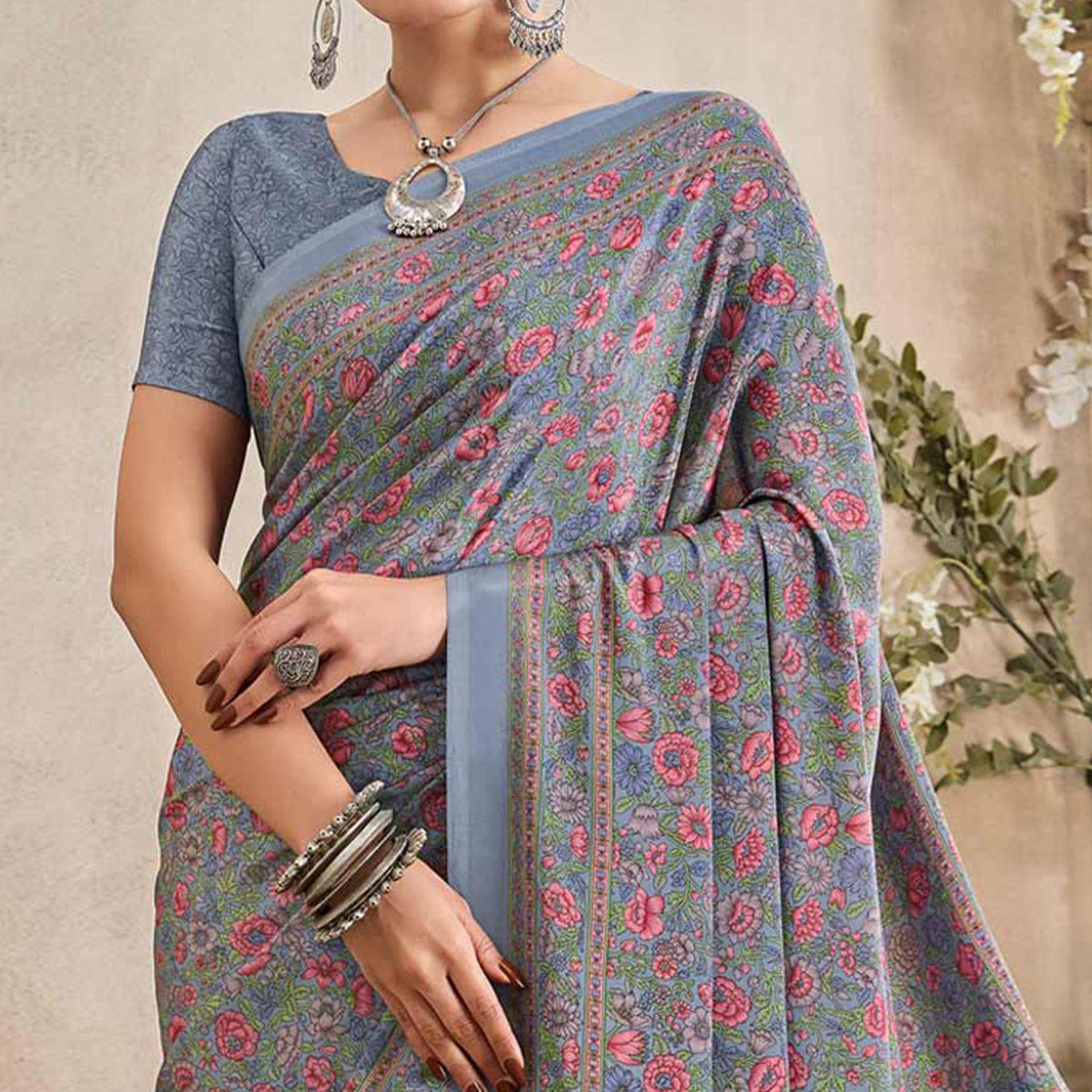 Grey Crepe Silk Floral Printed Saree