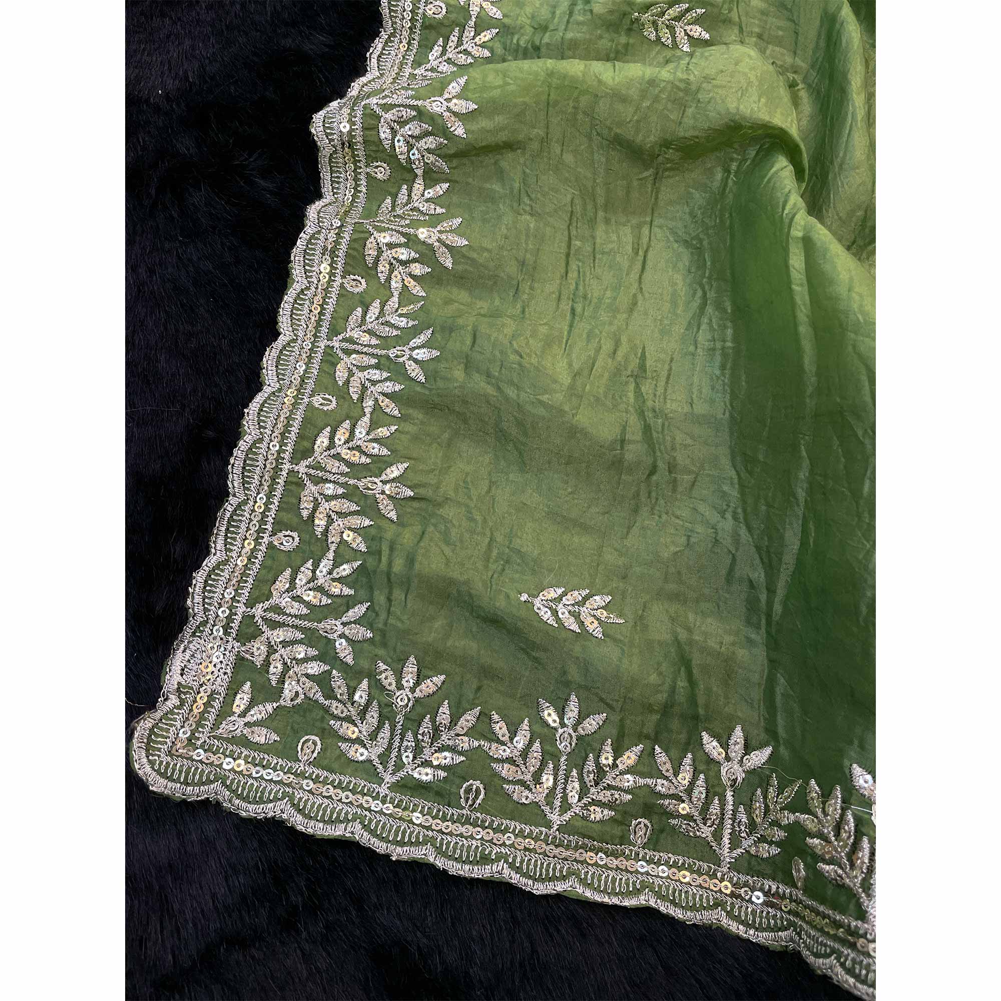 Green Party Wear Art Silk Saree with Fine Embroidery