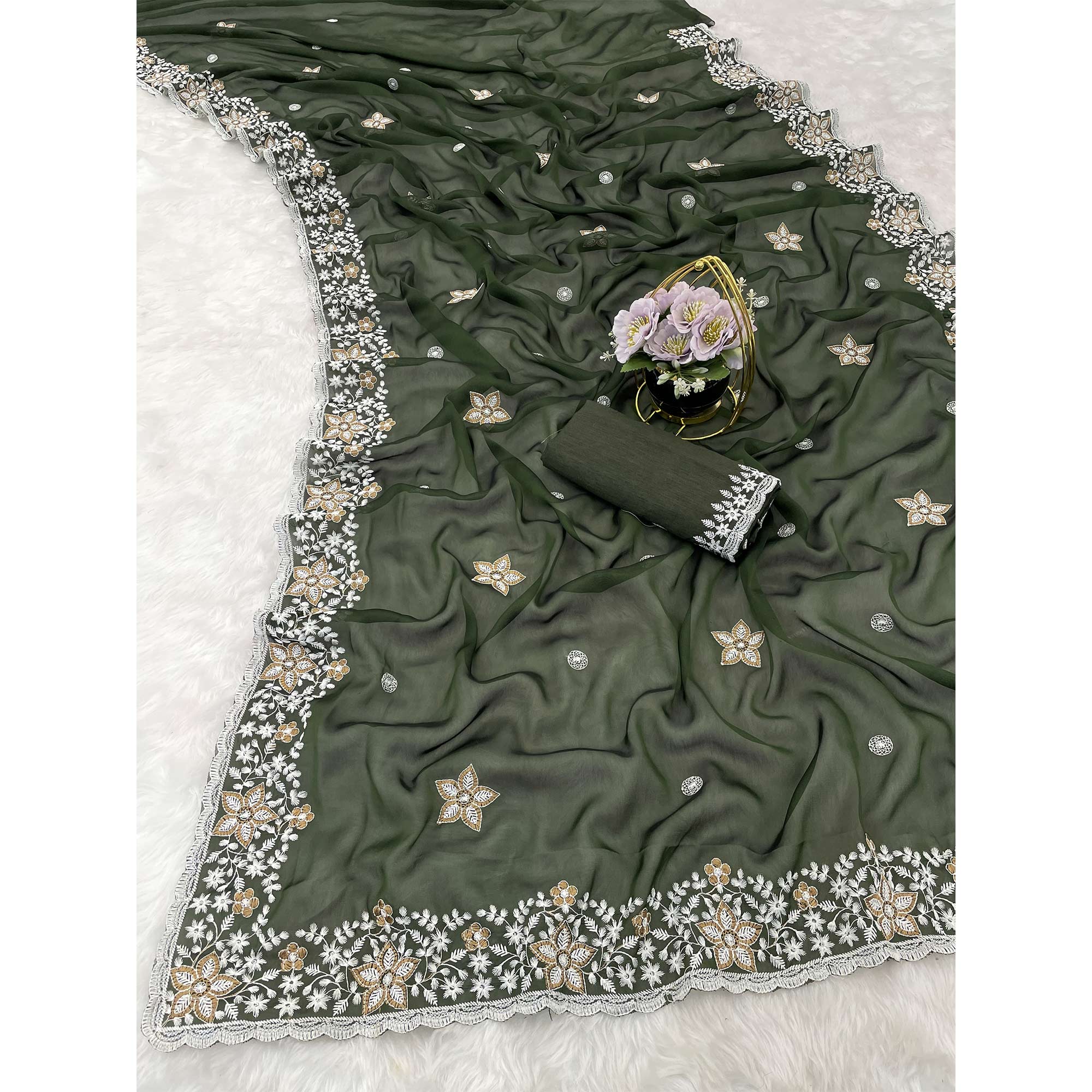 Green Designer Art Silk Saree Enhanced with Fine Floral Embroidery Work