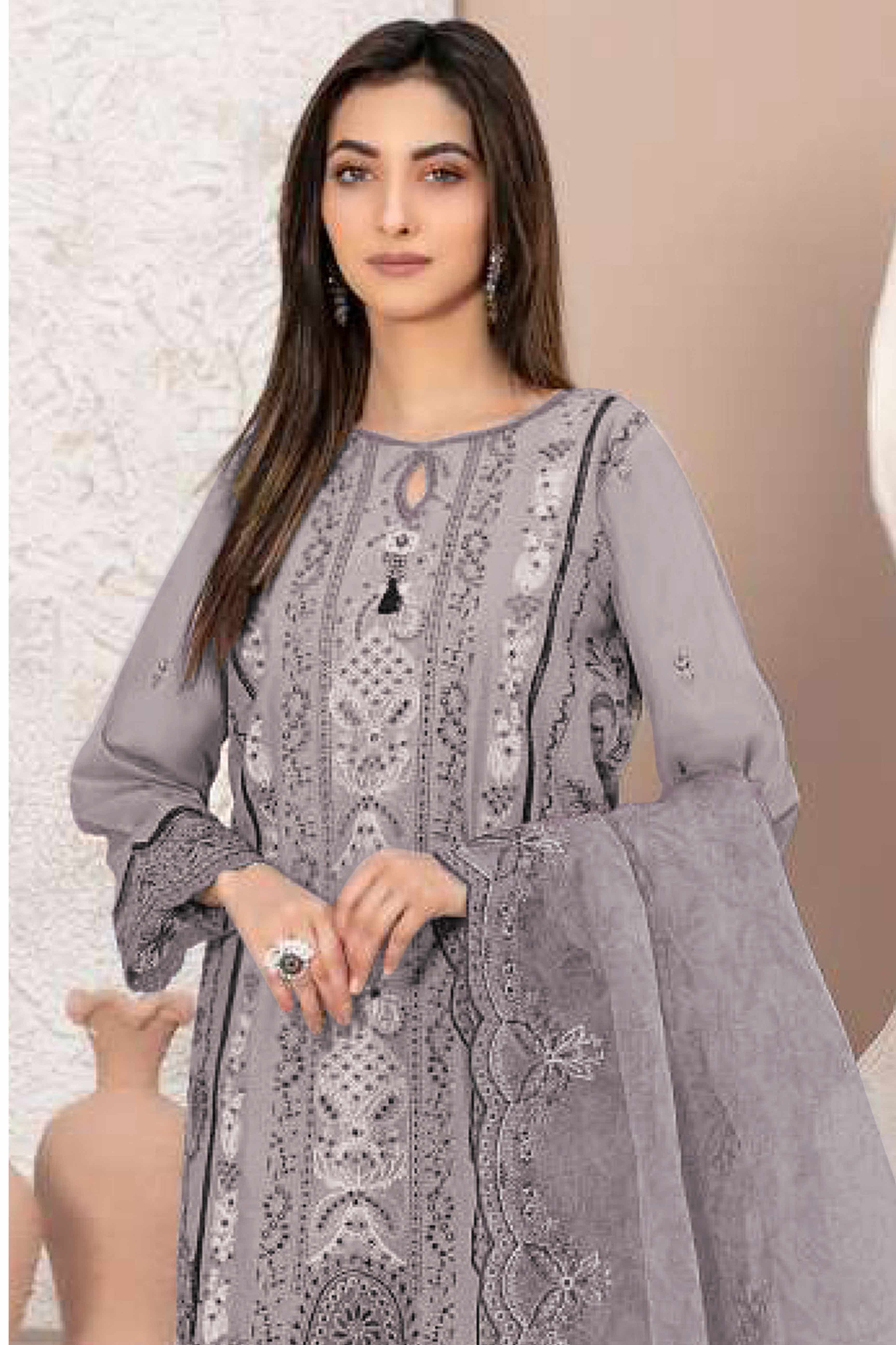 Light Lavender Floral Design Dress Material Crafted from Lightweight Georgette Fabric