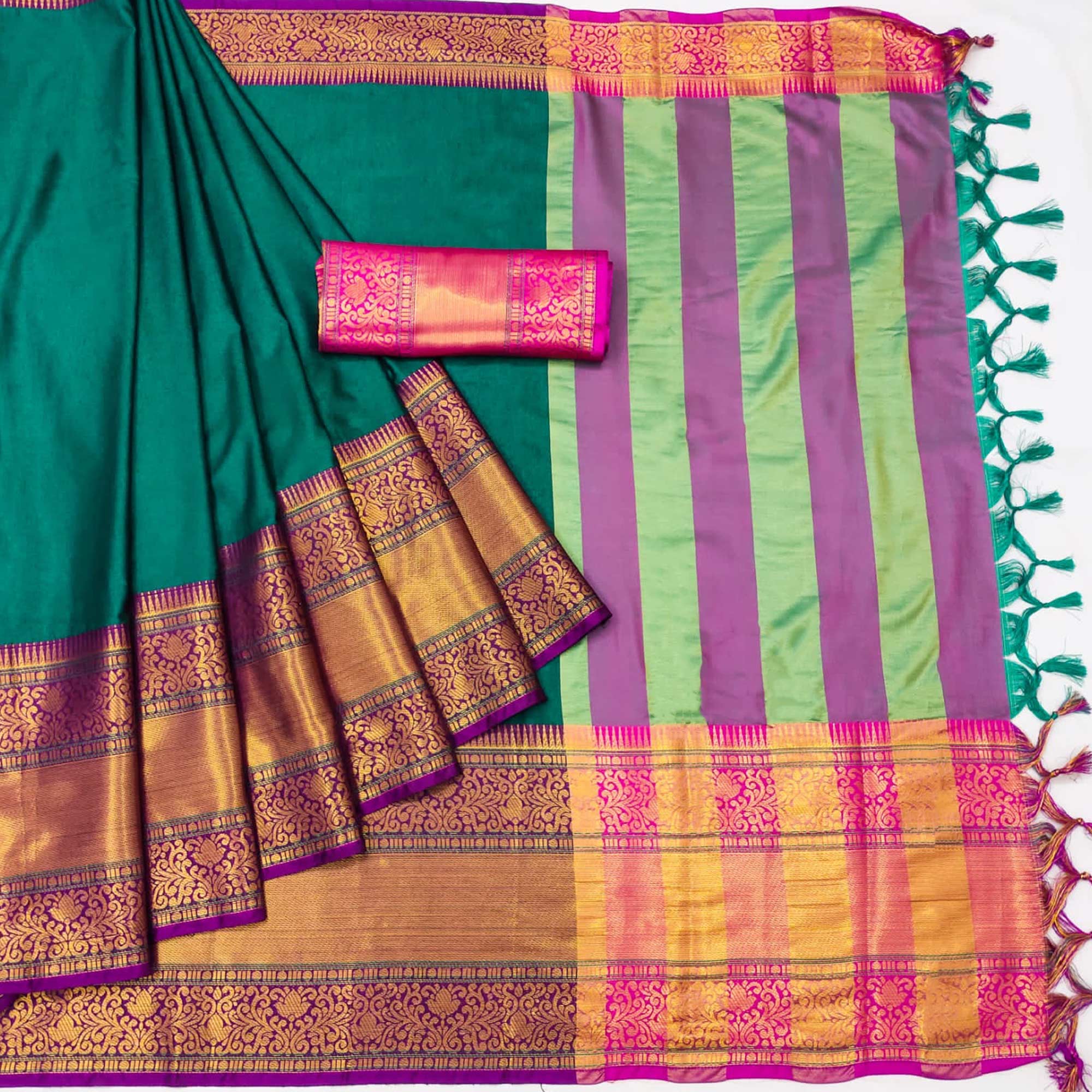 Rama Green Woven Cotton Silk Saree With Tassels