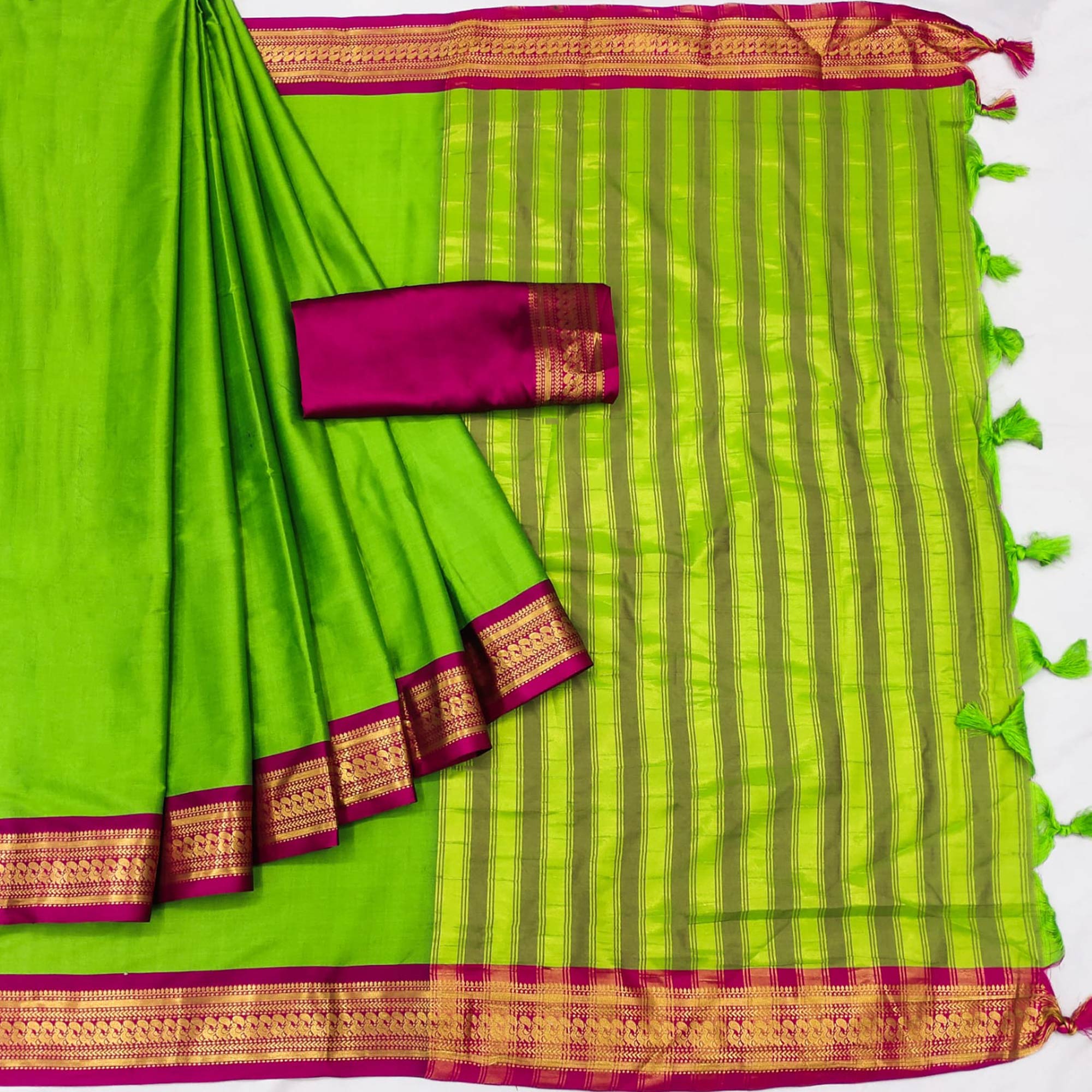 Parrot Green Solid Cotton Silk Saree With Jacquard Border