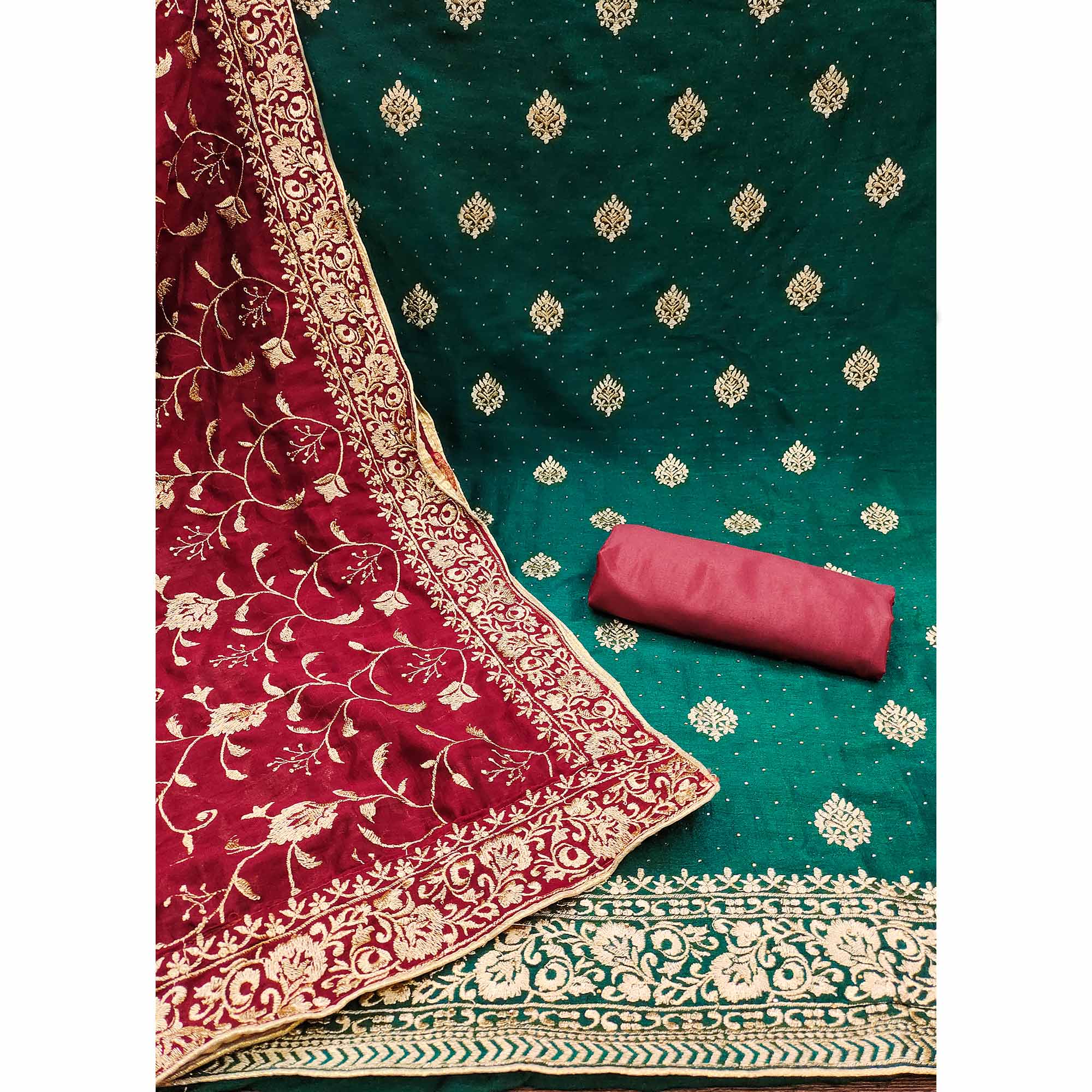 PDM-ANUSHKA-6186-GREEN