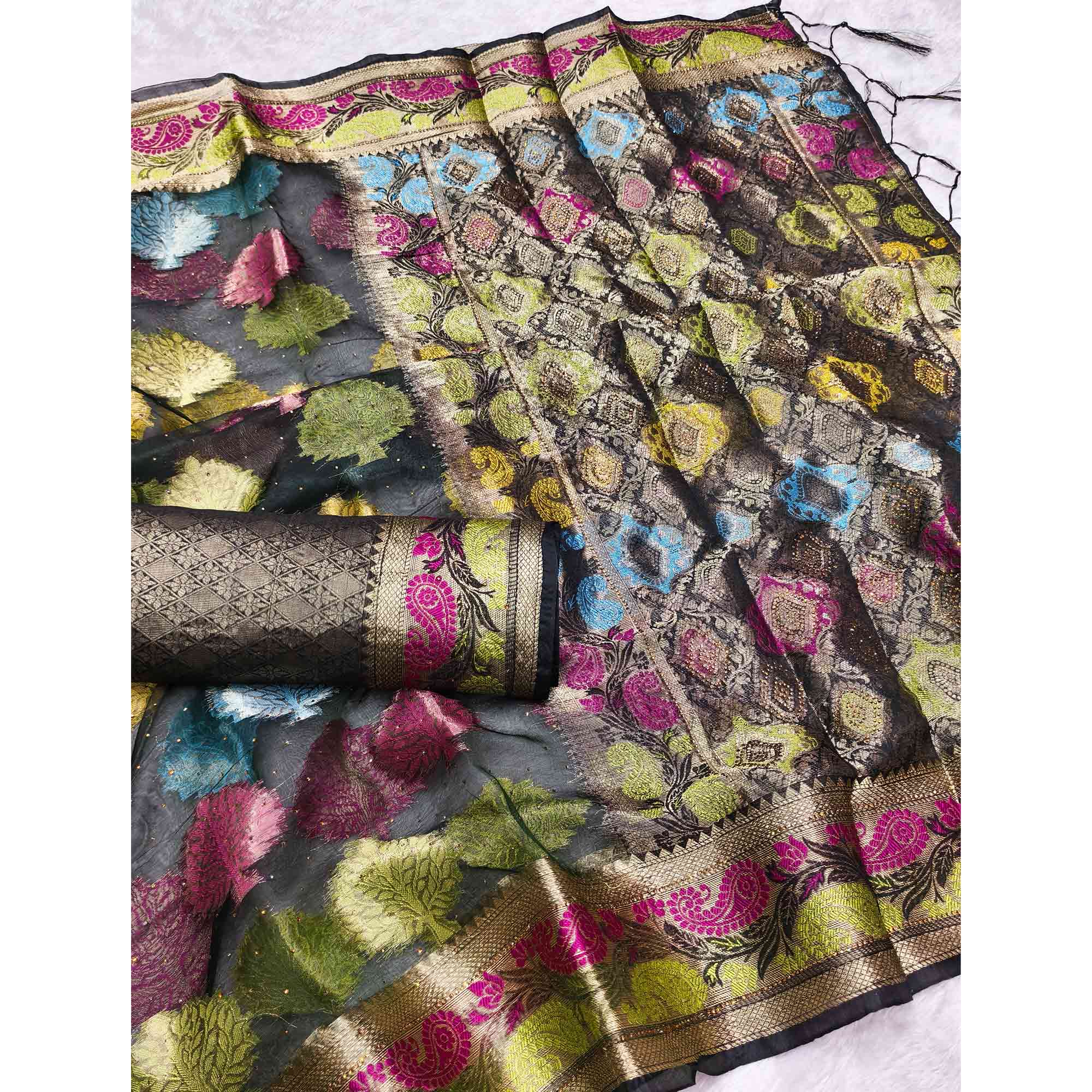 Graceful Green Banarasi Silk Saree Enhanced With Tree Motif Zari Weaving & Stone Work