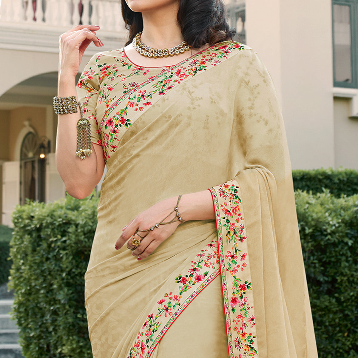 Cream Floral Digital Printed Georgette Saree