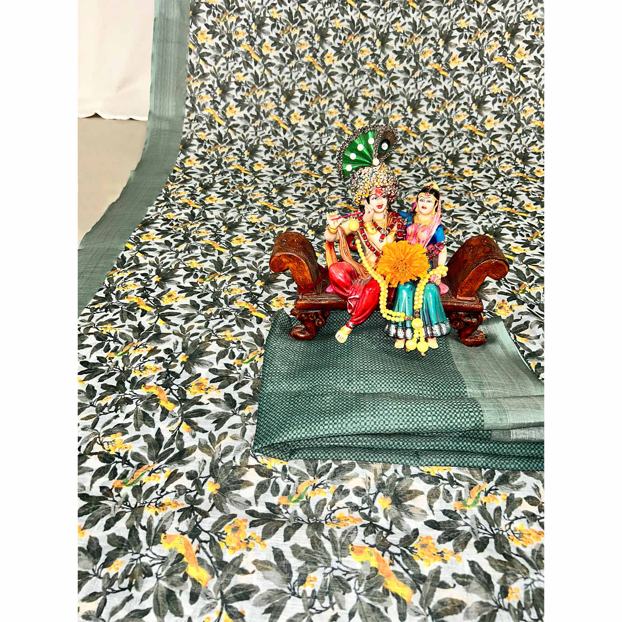 Grey Floral Digital Printed Linen Saree