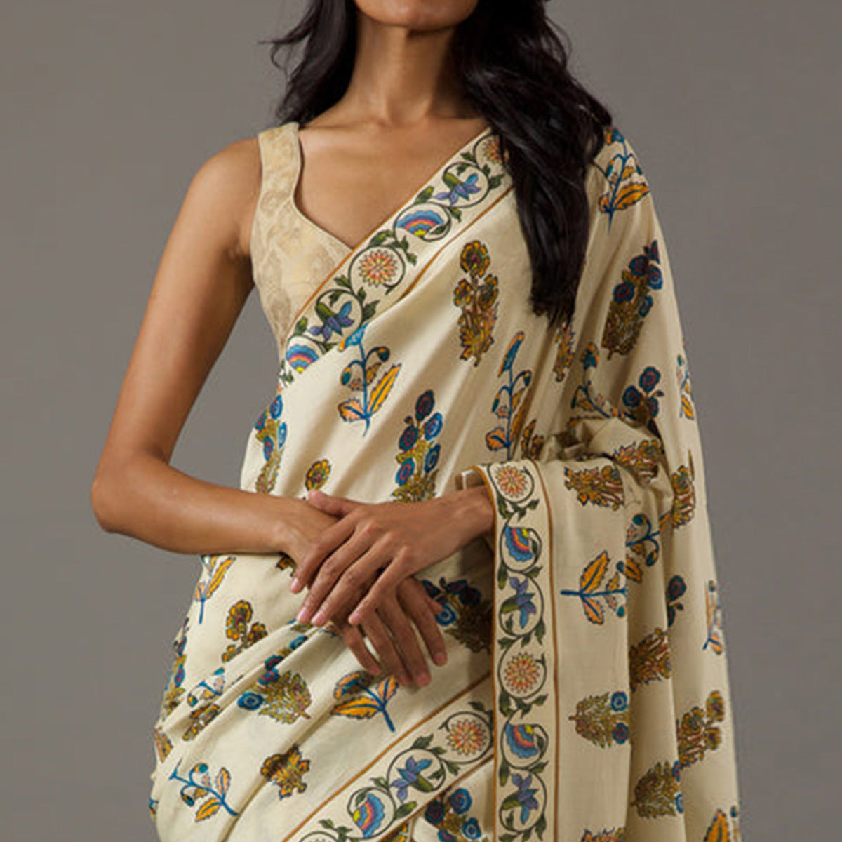 Cream Floral Printed Chiffon Saree