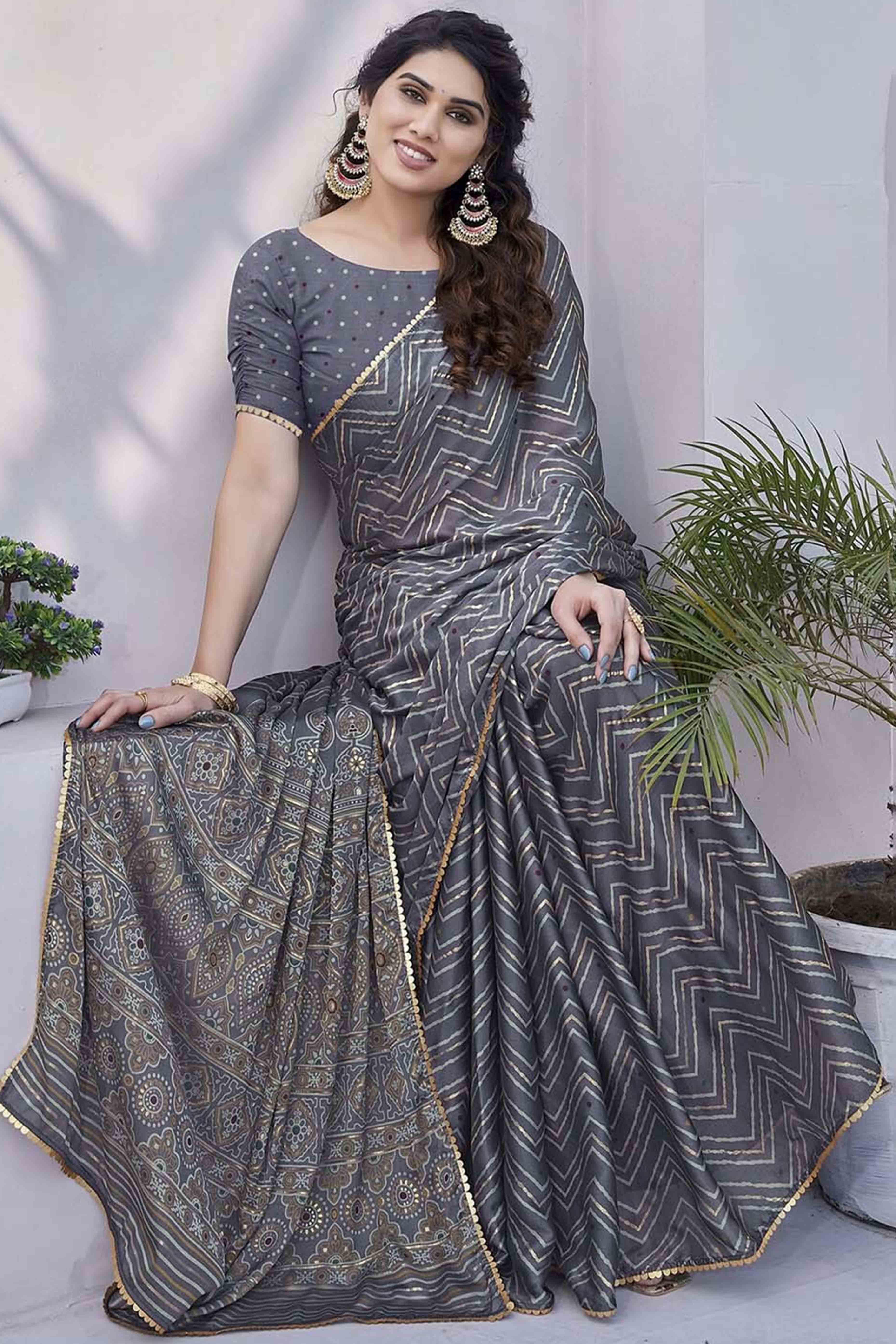 Grey Chiffon Saree With Zig-Zag Foil Print & Golden Lace Border