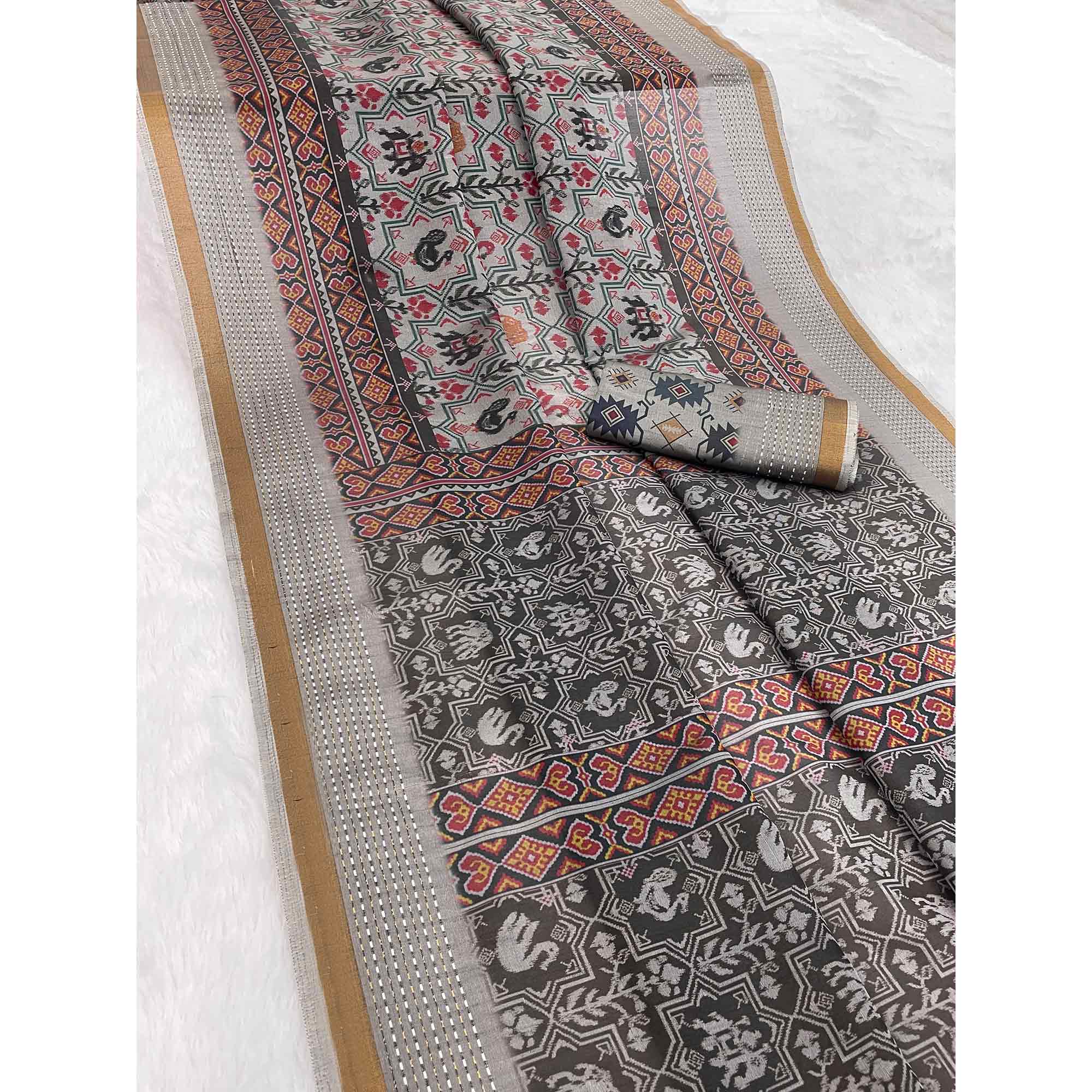 Gorgeous Grey Silk Blend Saree with Digital Patola Patterns for Timeless Ethnic Appeal