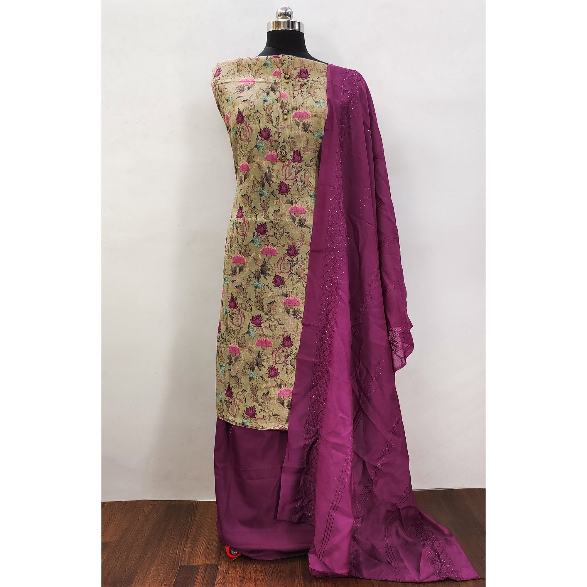 Chikoo Floral Printed Cotton Silk Dress Material