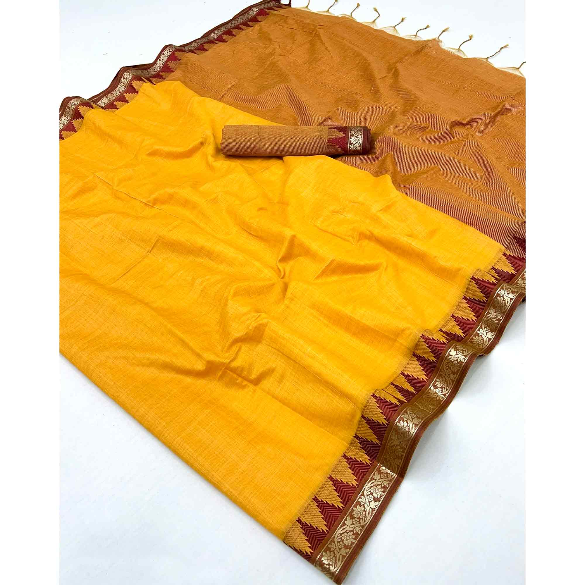 Yellow Pure Silk Handloom Saree with Intricate Jacquard Weave
