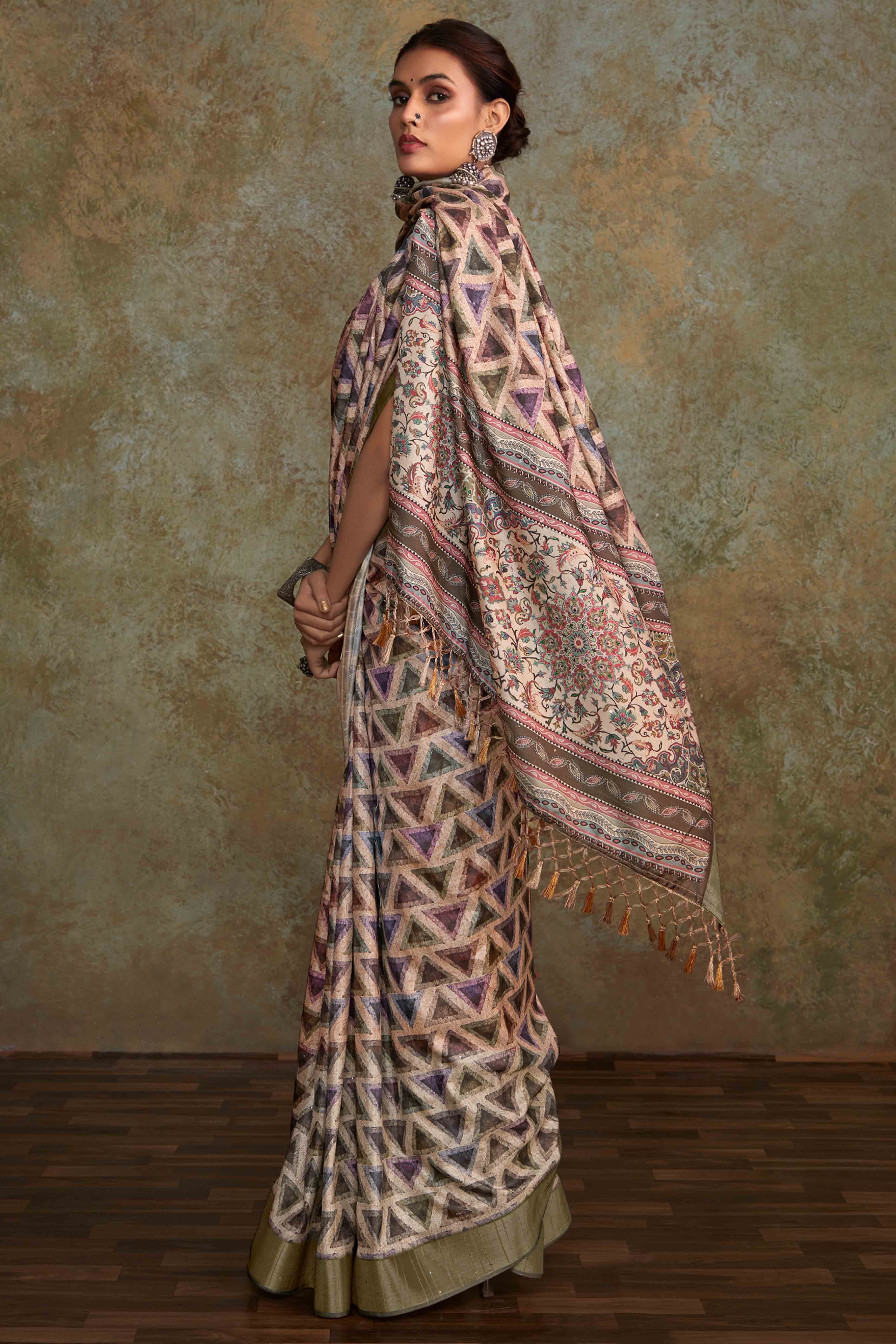 Peach Geometric Printed Cotton Silk Saree