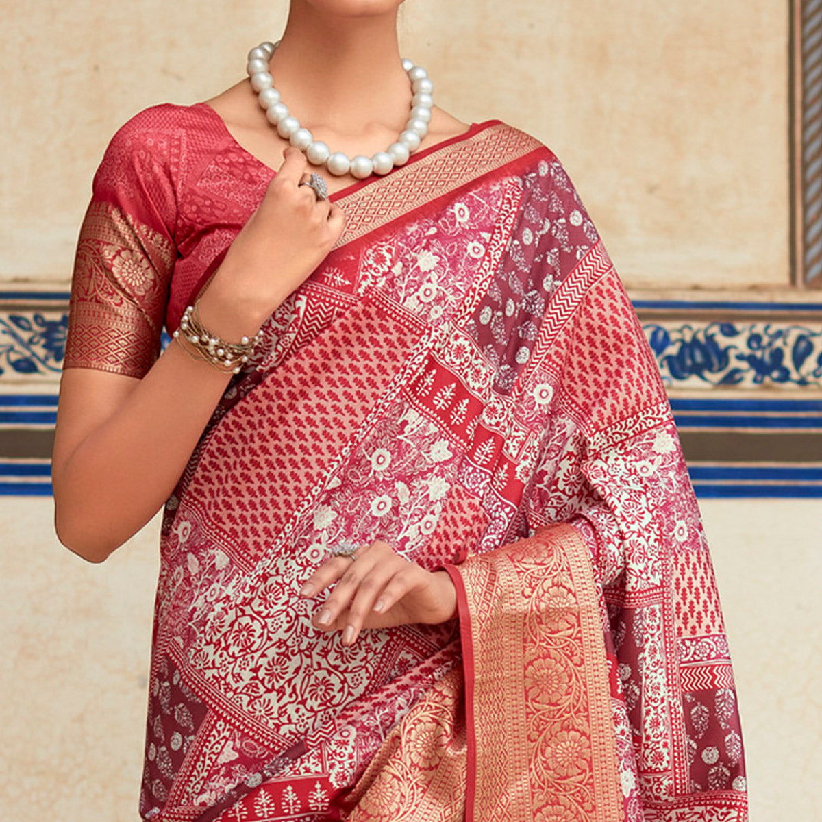 Gajri Pink Printed Dola Silk Saree
