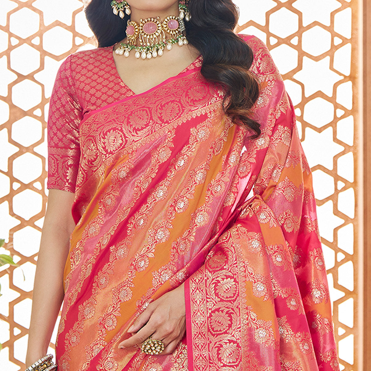 Gajri Pink Floral Woven Pure Banarasi Silk Saree