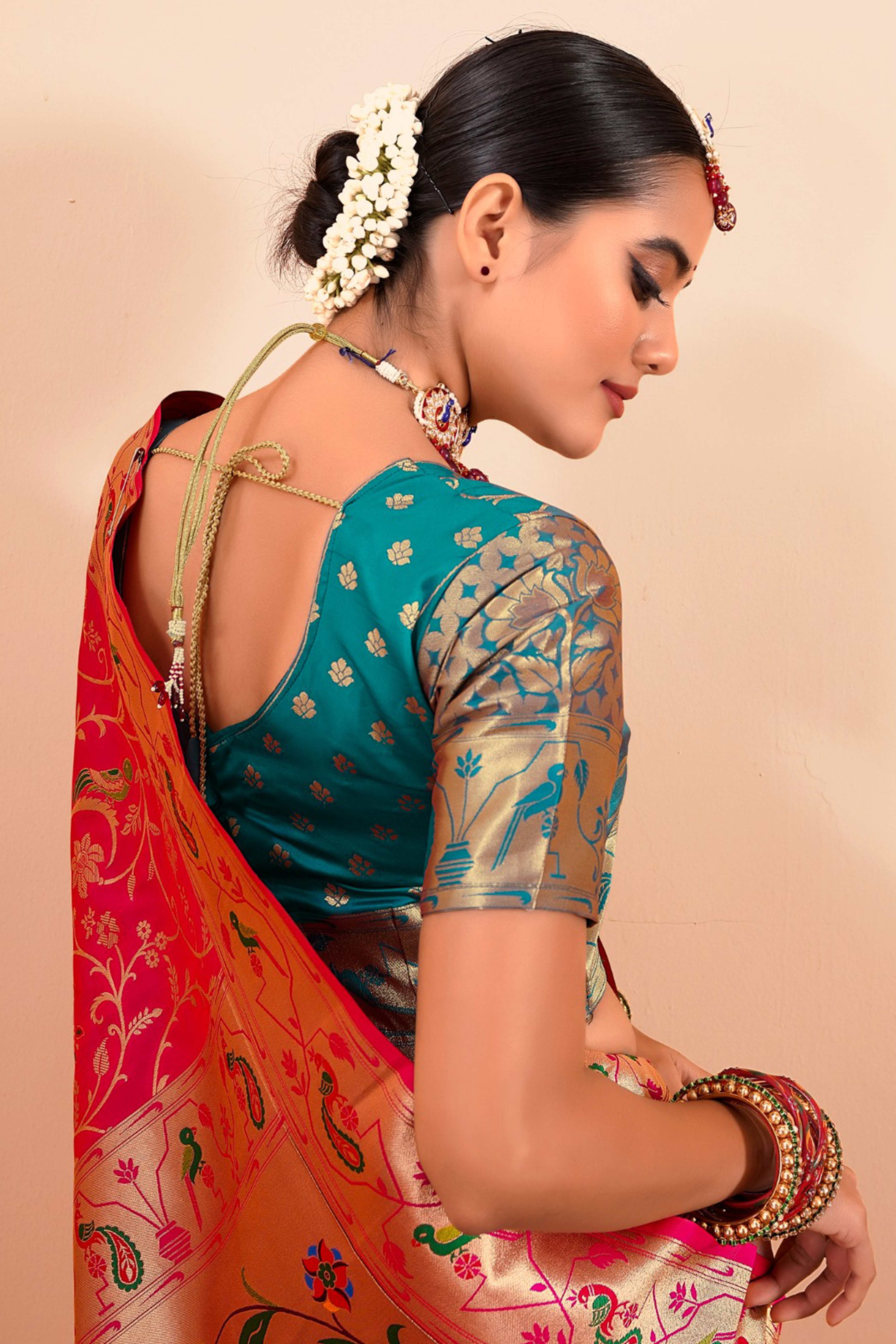 Pink Floral Zari Weaving Pure Silk Paithani Saree