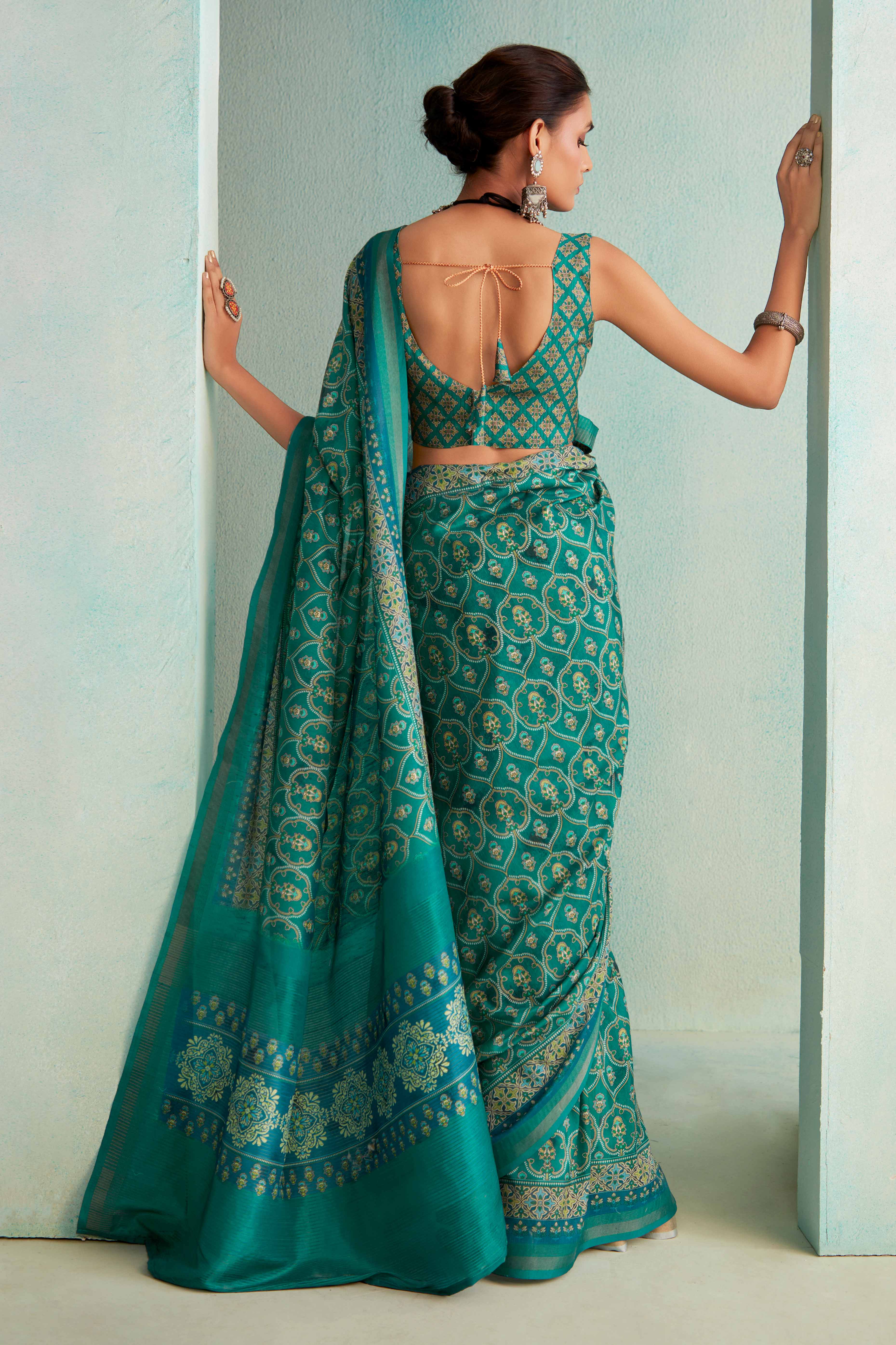 Designer Rama Green Handloom Saree with Digital Print on Silk Blend Fabric