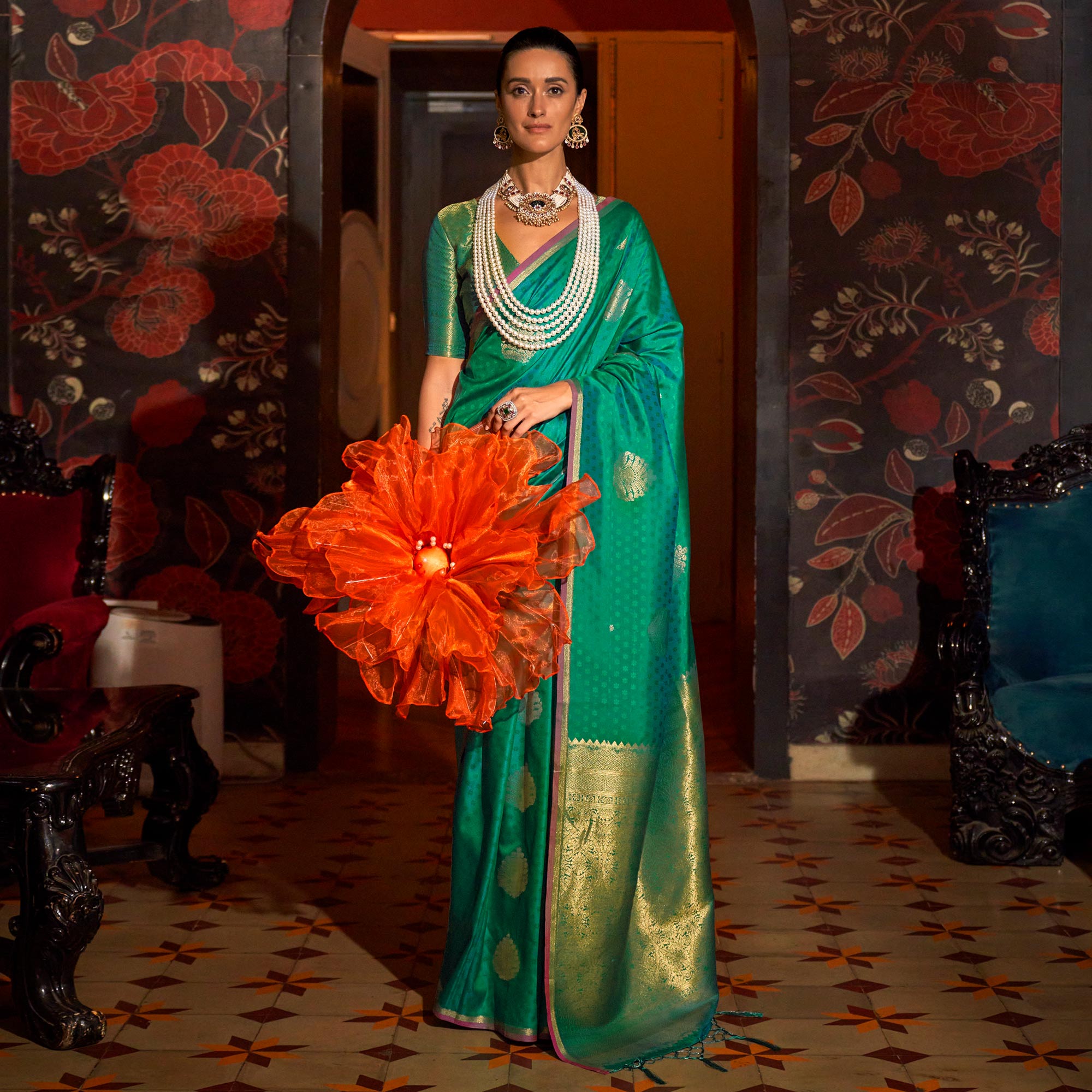 Green Zari Work Woven Mulberry Silk Saree