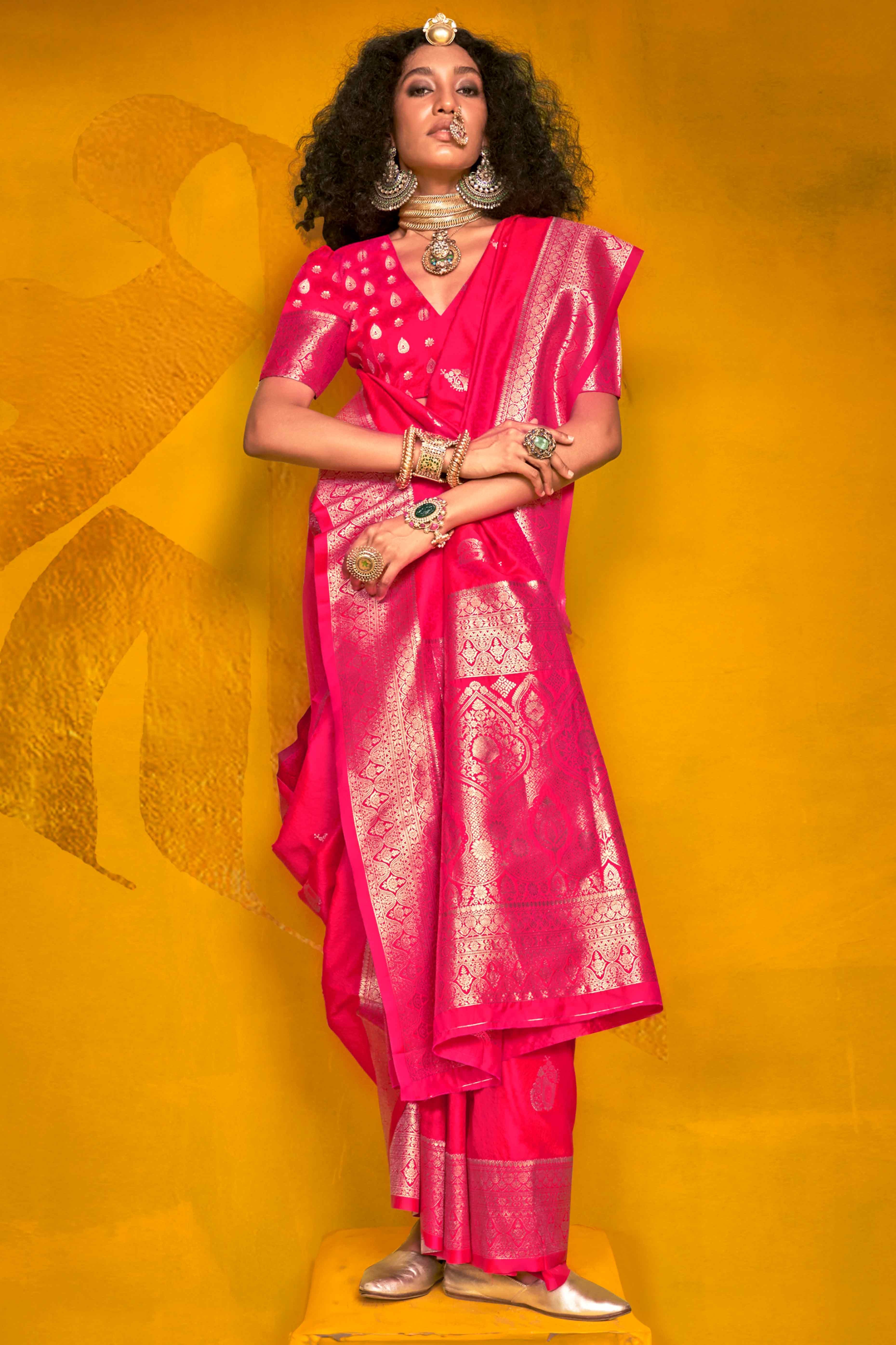 Pink Floral Zari Weaving Banarasi Silk Saree