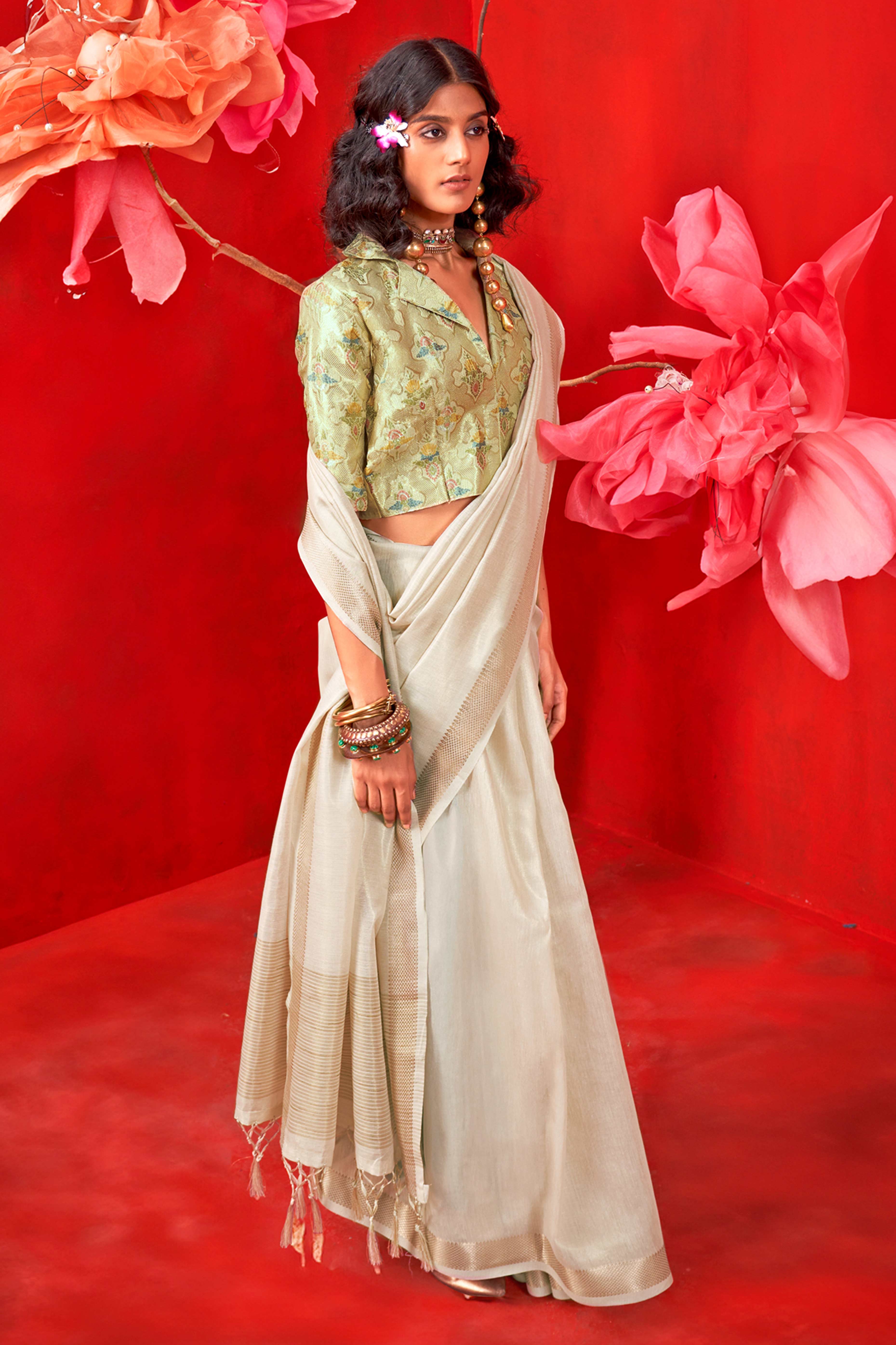 Delicate Off White Saree with Classic Zari Weaving on Tissue Fabric