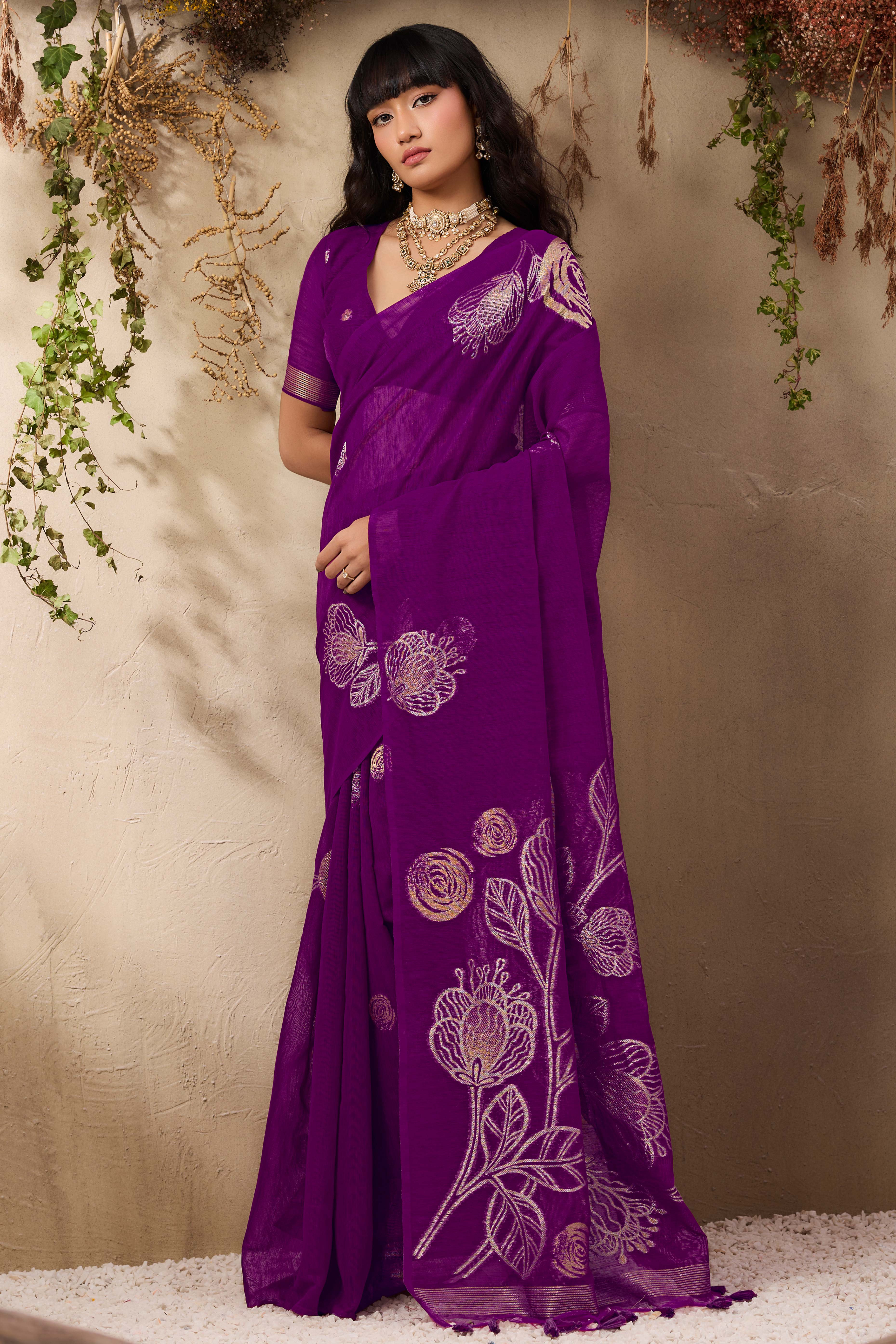 Purple Heritage Munga Art Silk Saree Highlighted with Fine Zari Weaving