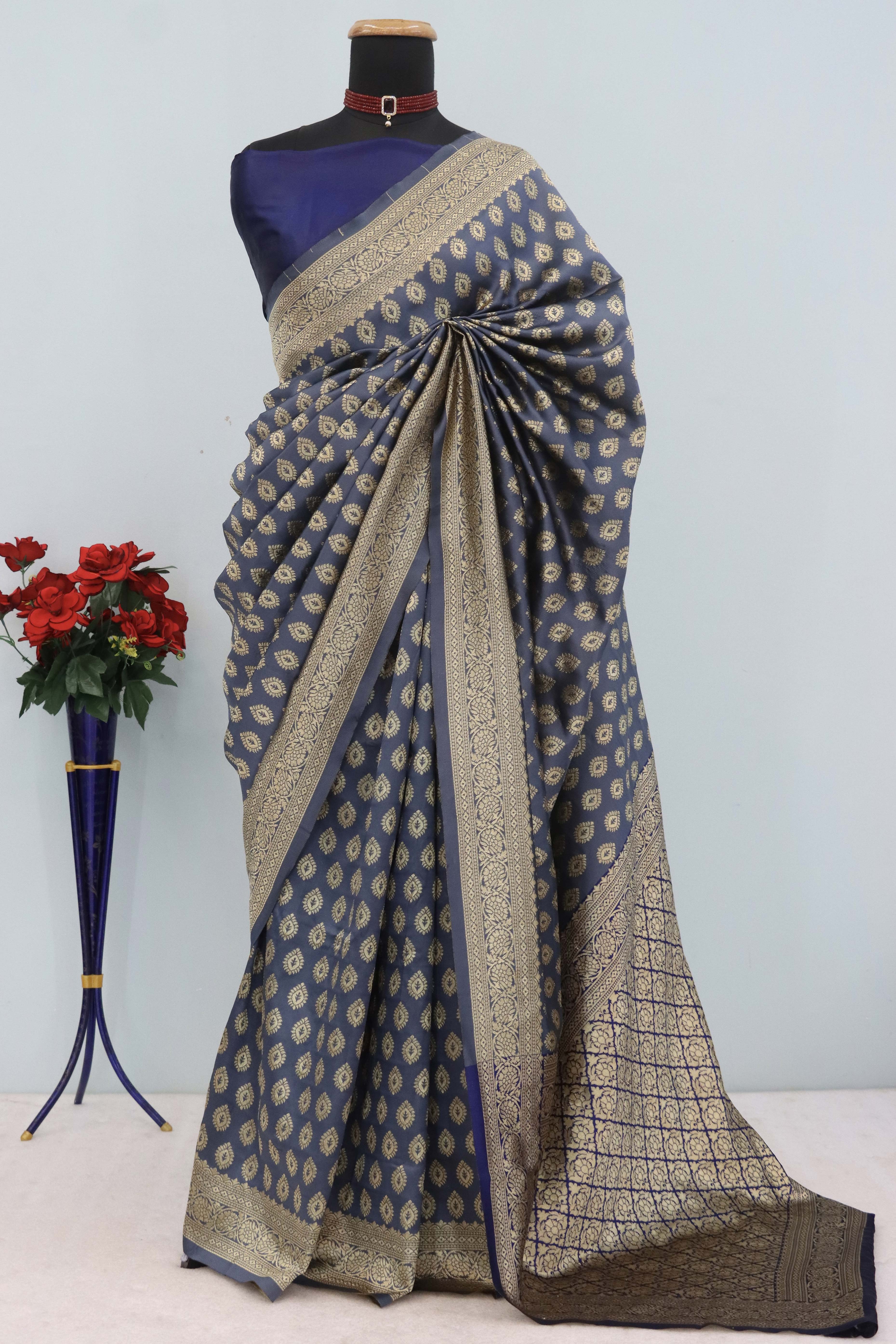 Grey Floral Zari Woven Banarasi Silk Saree For Timeless Elegance