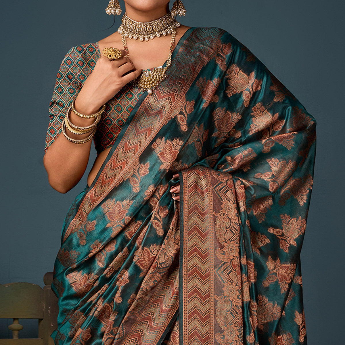 Rama Green Floral Woven Organza Saree With Tassels