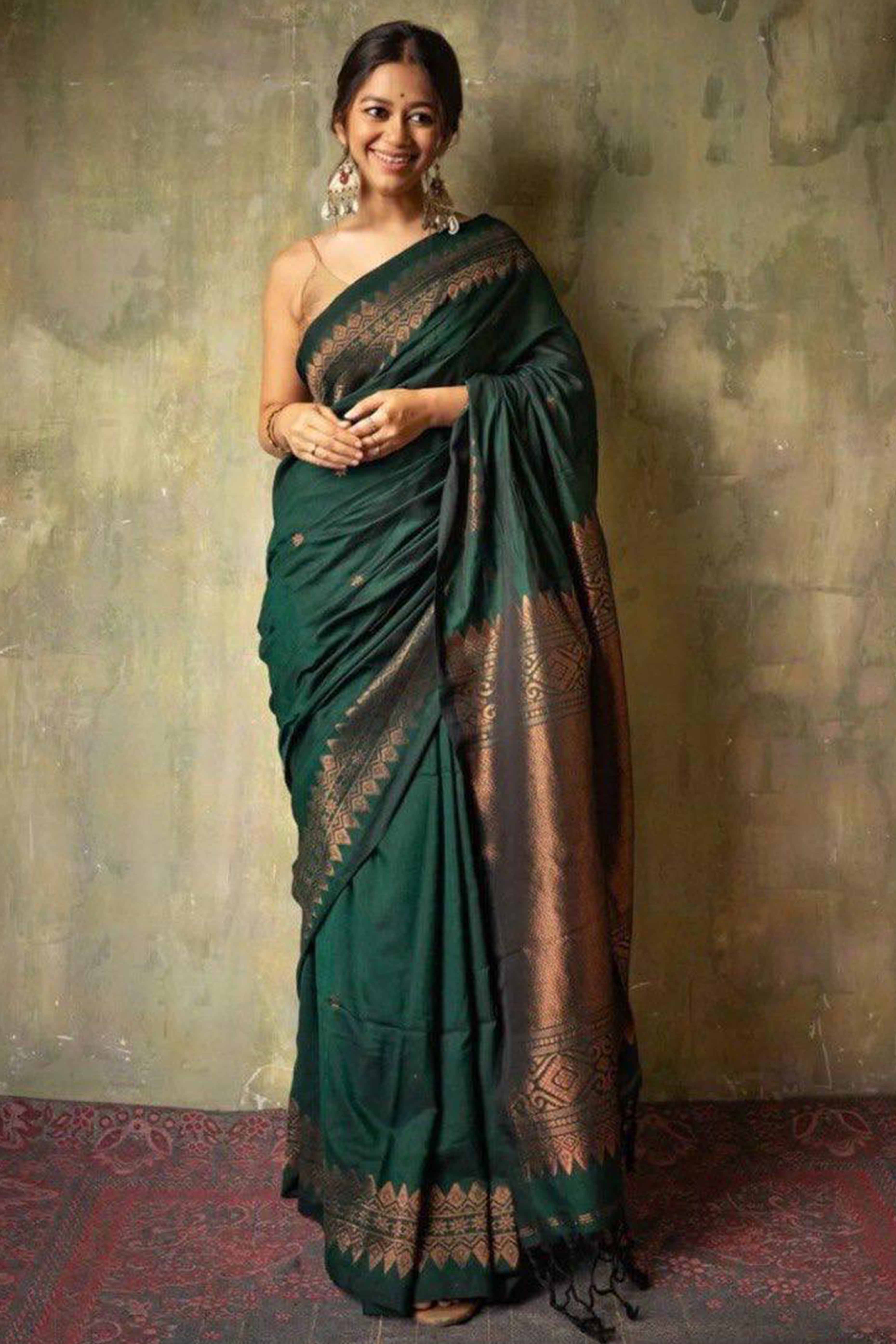 Green Floral Woven Lichi Banarasi Silk Saree