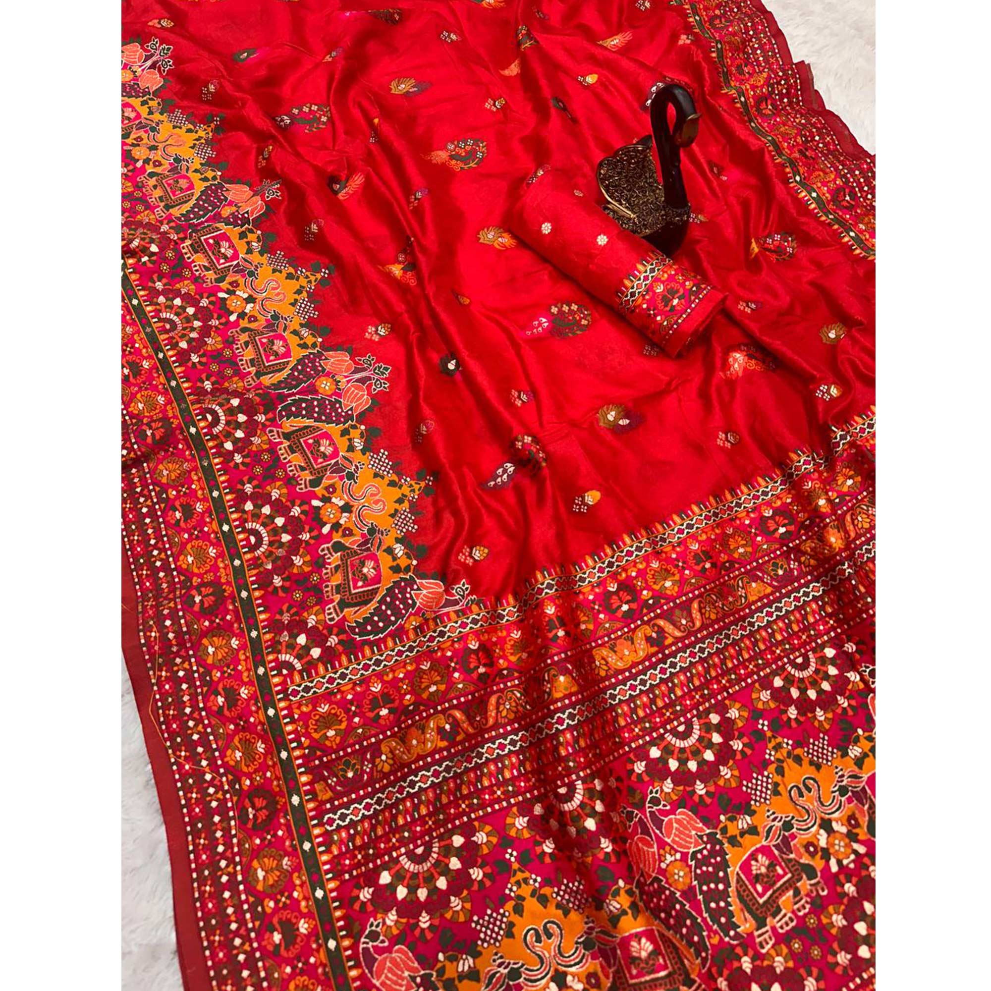 Red Pashmina Silk Weaving Saree Designed in Classic Rajwadi Style for Festive Wear