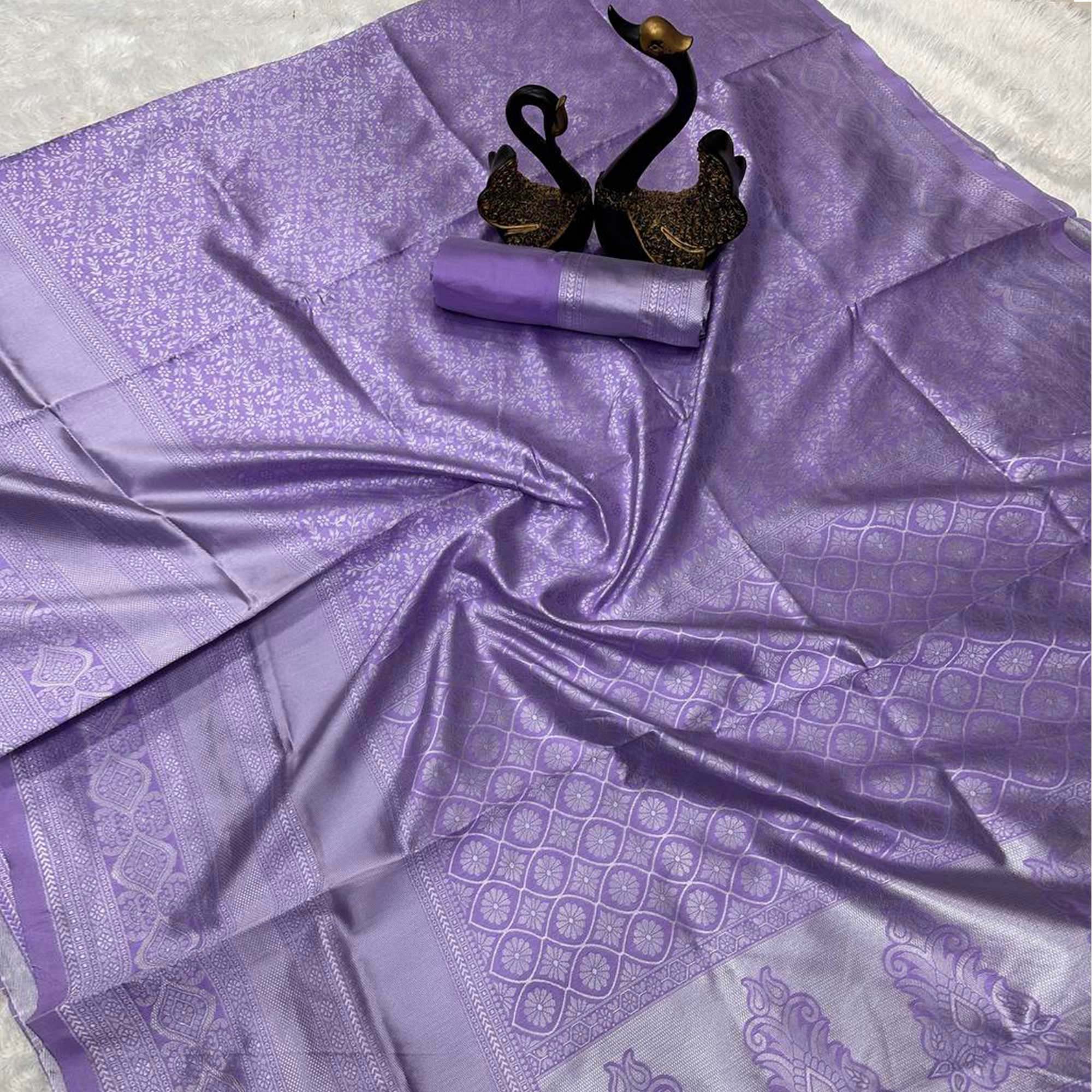 Lavender Pure Silk Banarasi Saree with Detailed Zari Borders and Woven Motifs