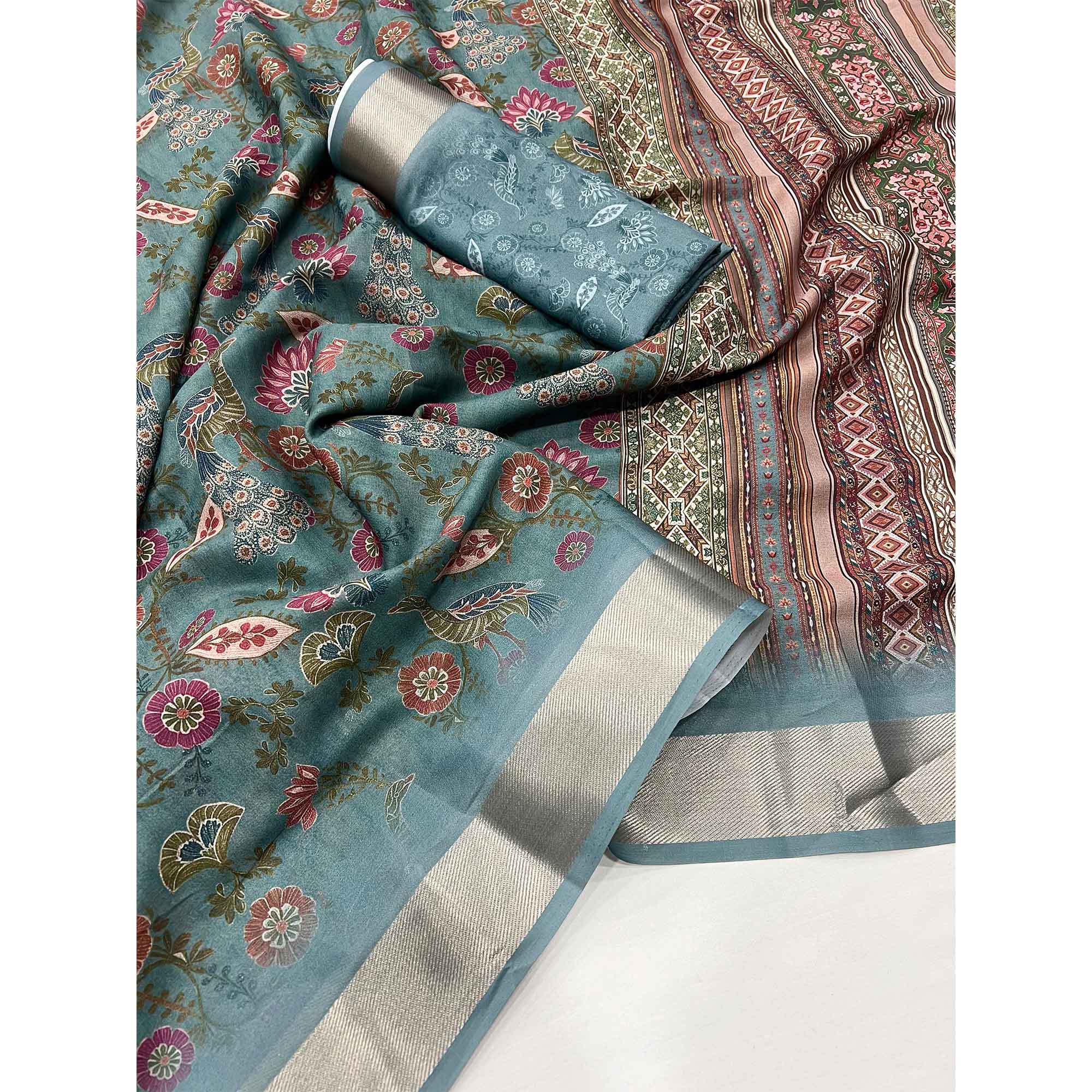 Grey Floral Digital Printed Georgette Saree With Zari Border