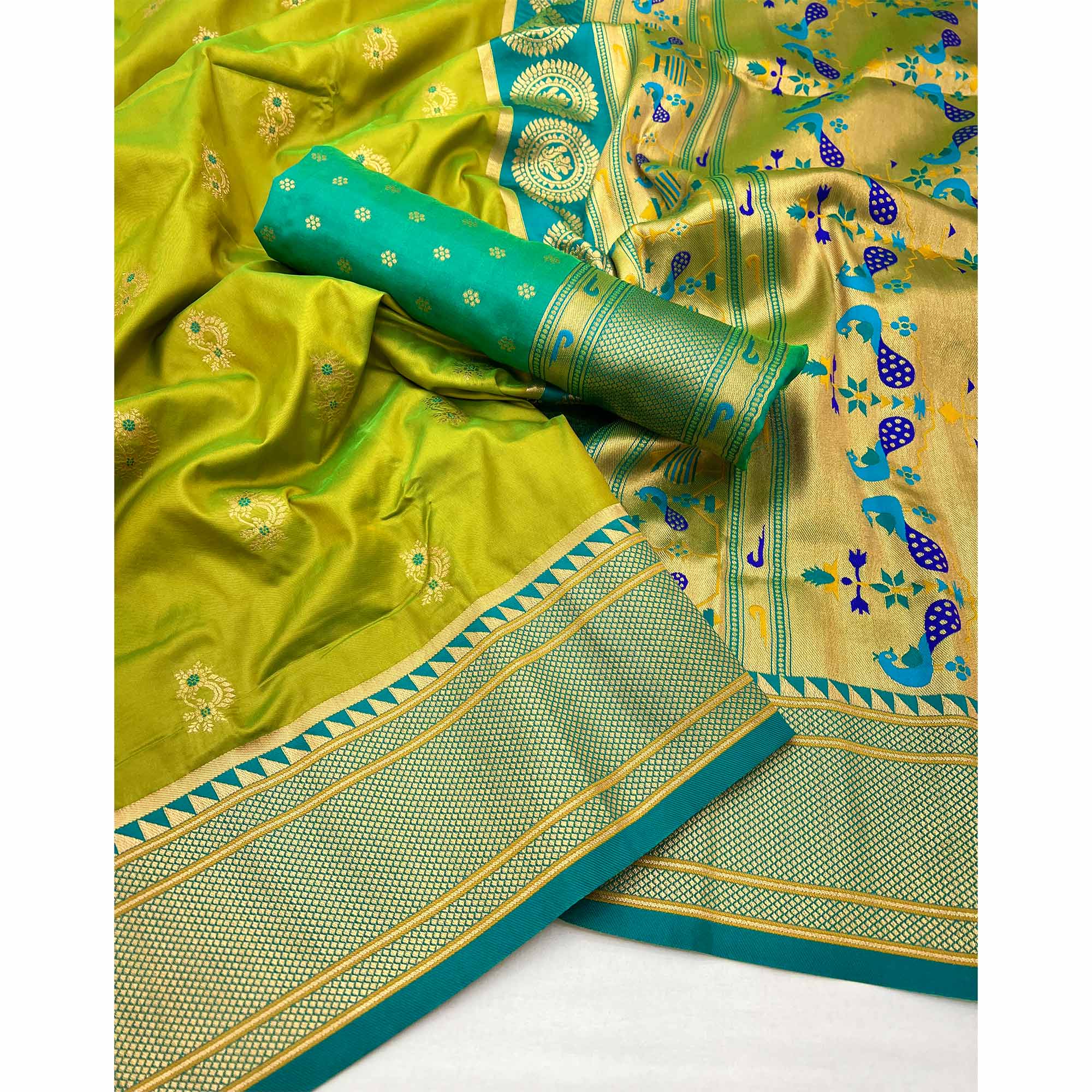 Green Floral Woven Pure Silk Saree