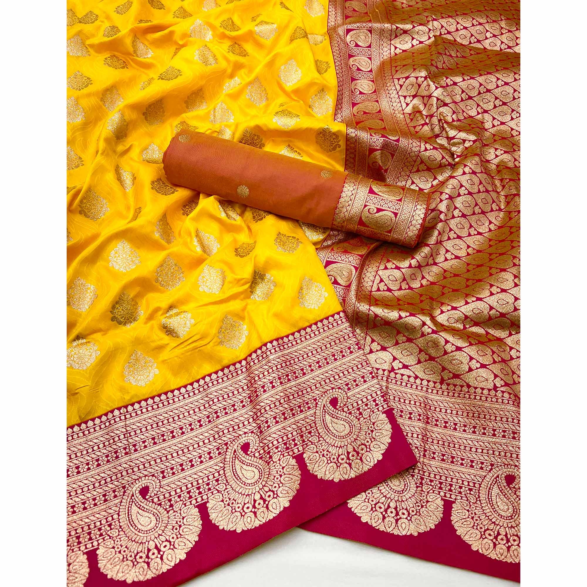 Sophisticated Zari Woven Yellow Art Silk Saree Accented With A Heritage Banarasi Pallu