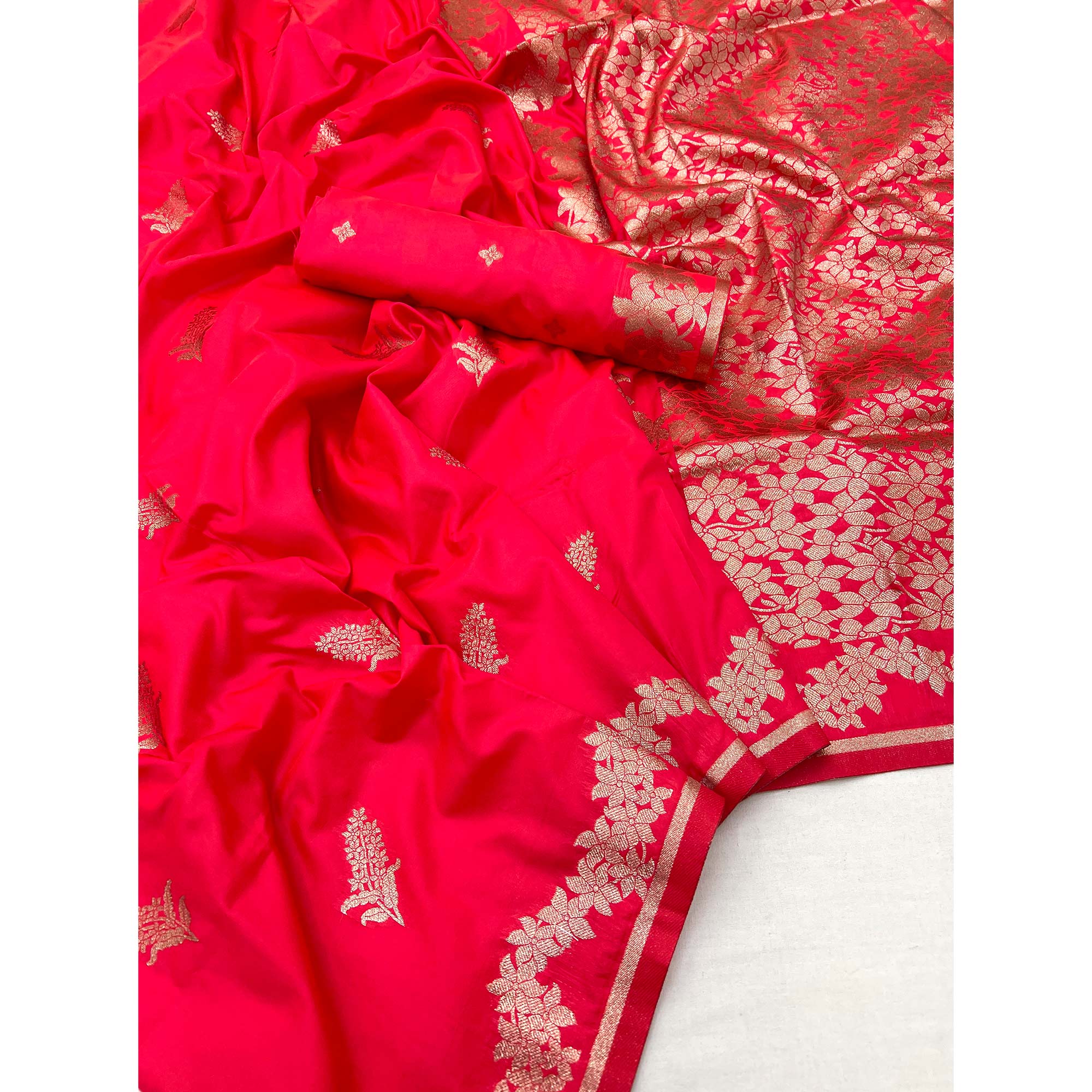 Cherry Red Art Silk Saree With Intricate Floral Zari Weaving & Banarasi Pallu
