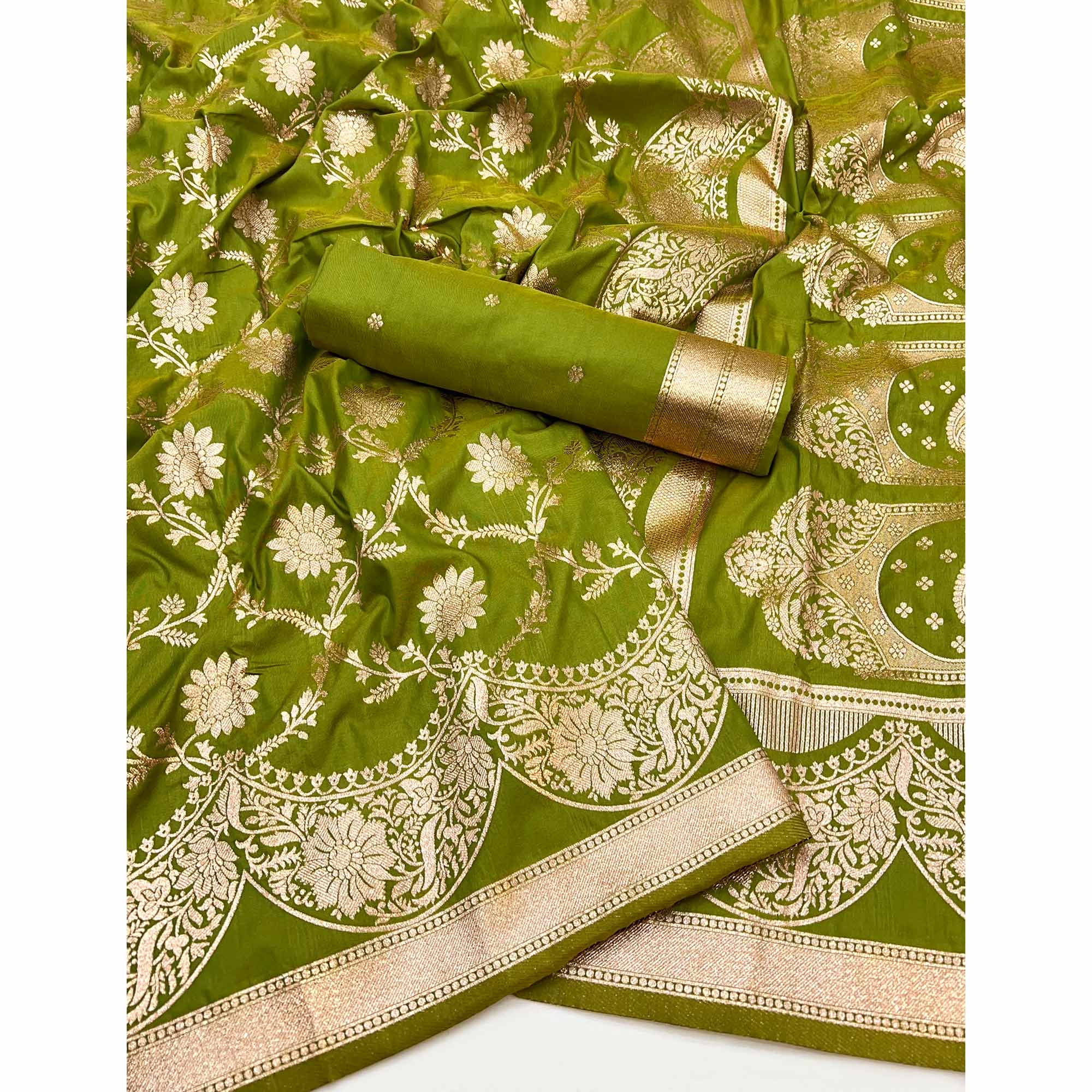 Green Art Silk Saree With Intricate Floral Zari Weaving & Banarasi Pallu