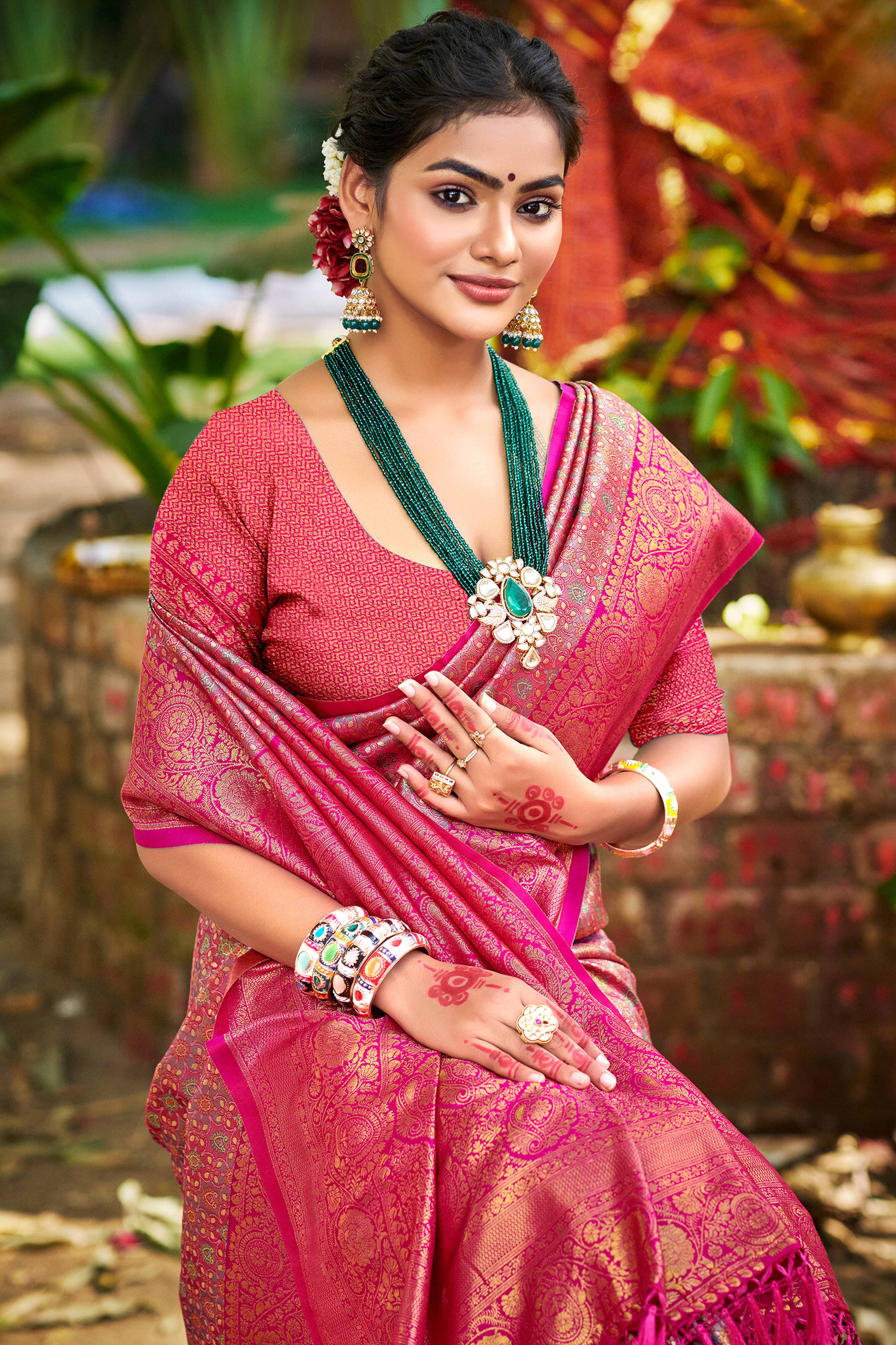 Magenta Traditional Silk Blend Dharmavaram Saree With Floral Weaves & Tassels Pallu