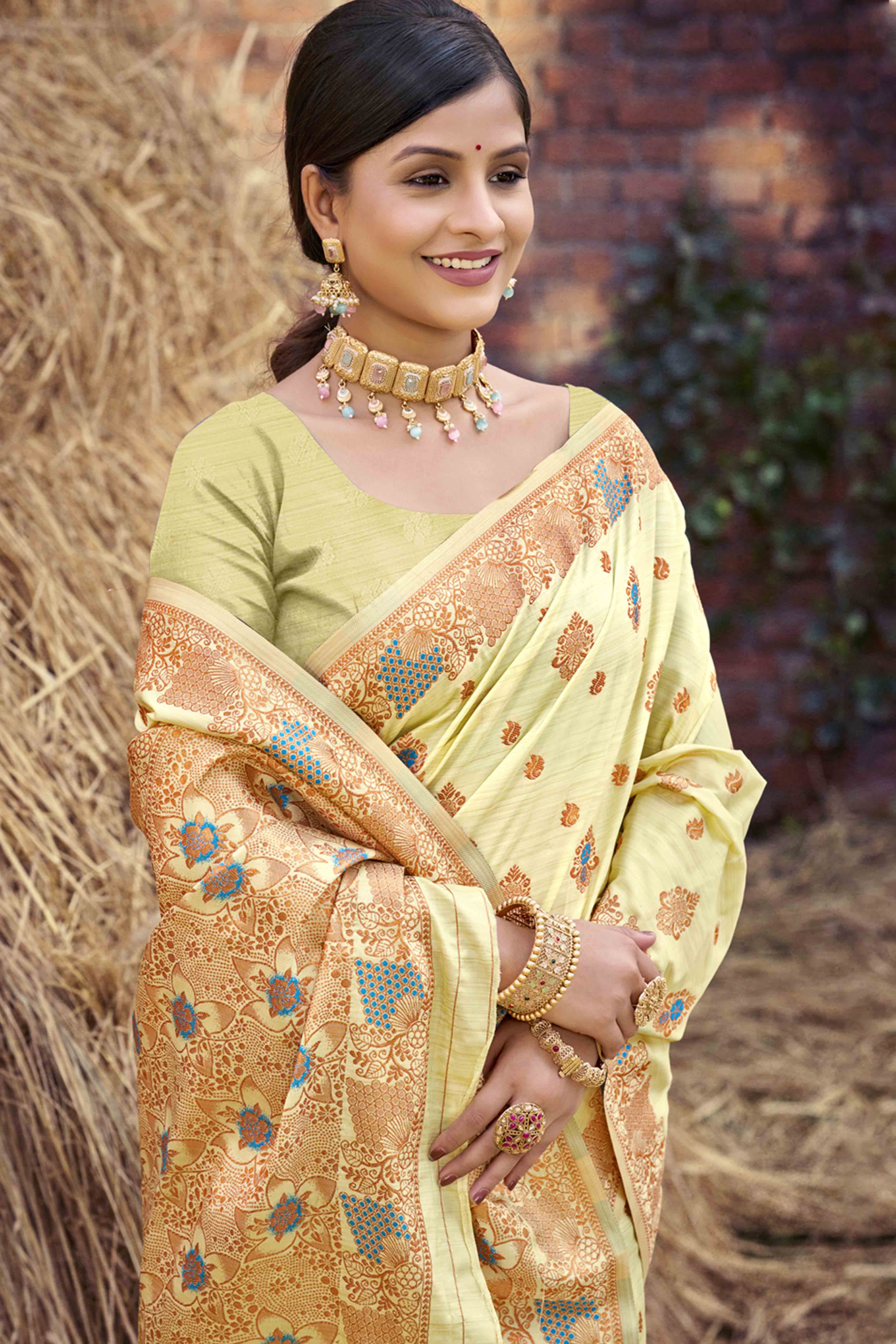 Light Yellow Banarasi Silk Saree Adorned With Woven Zari Floral Motifs