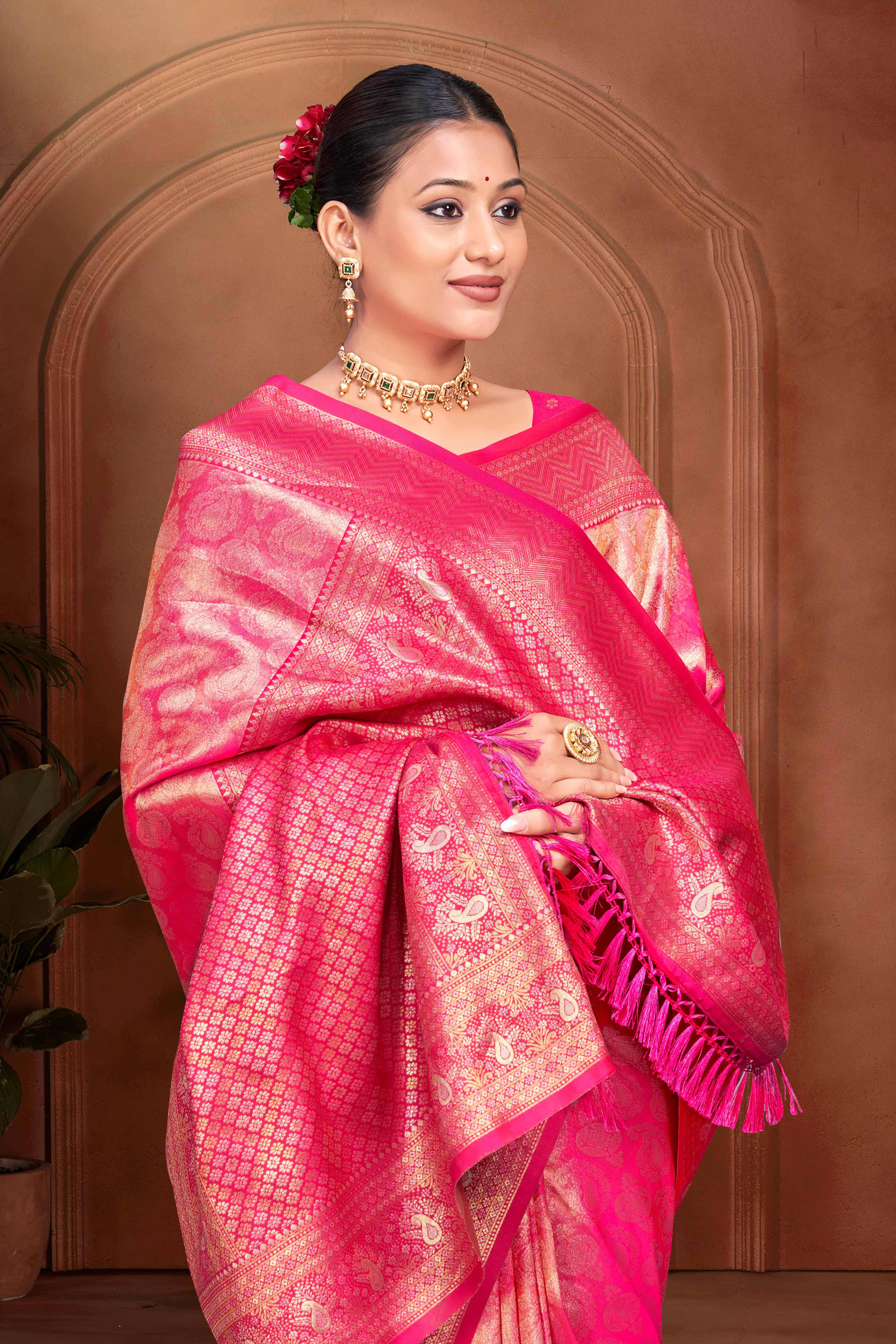 Exclusive Rani Pink Paisley & Floral Pattern Weaving Kanjivaram Silk Saree With Tassel Pallu