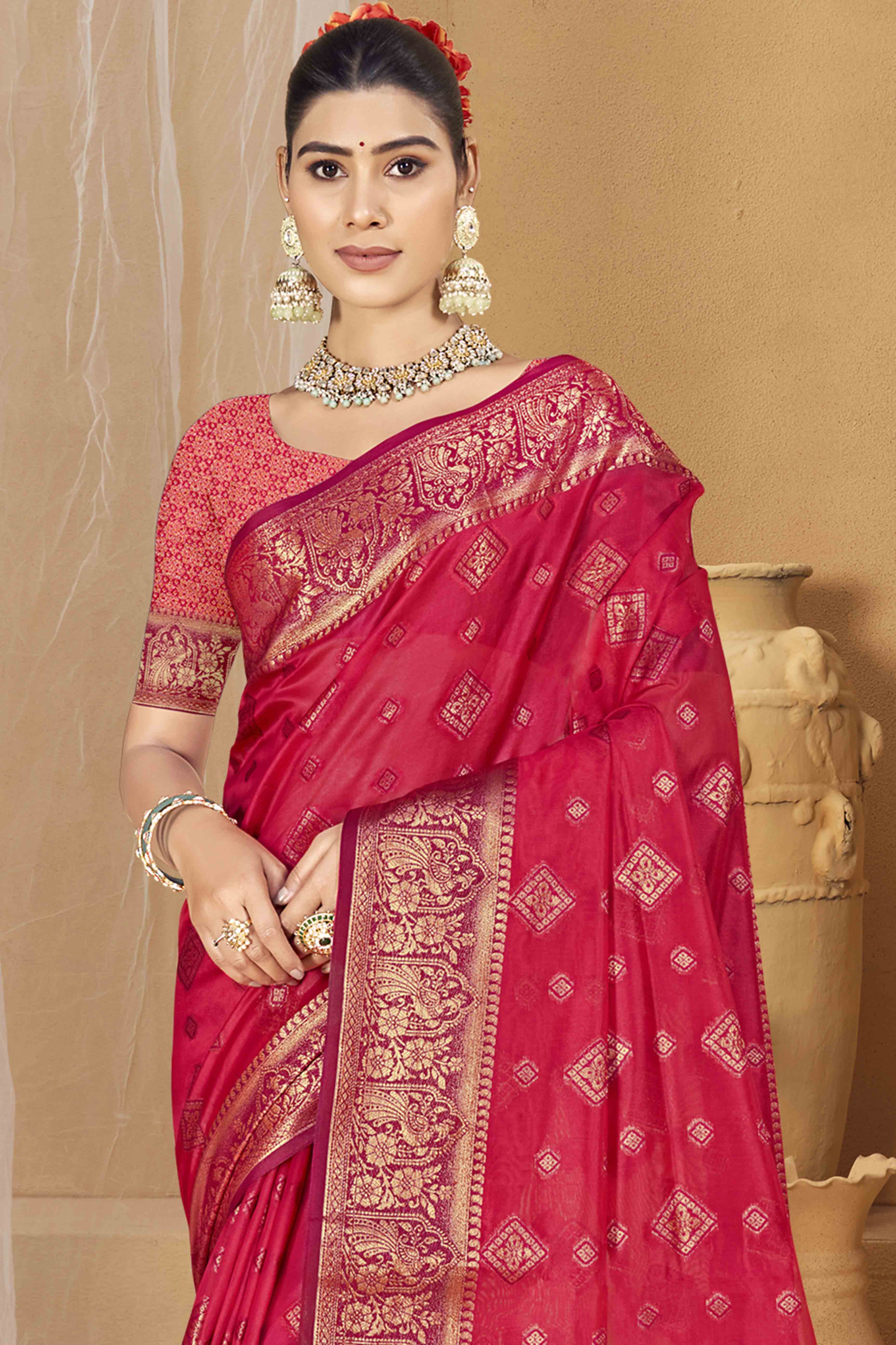 Cherry Red Floral & Peacock Pattern Zari Woven Banarasi Silk Saree