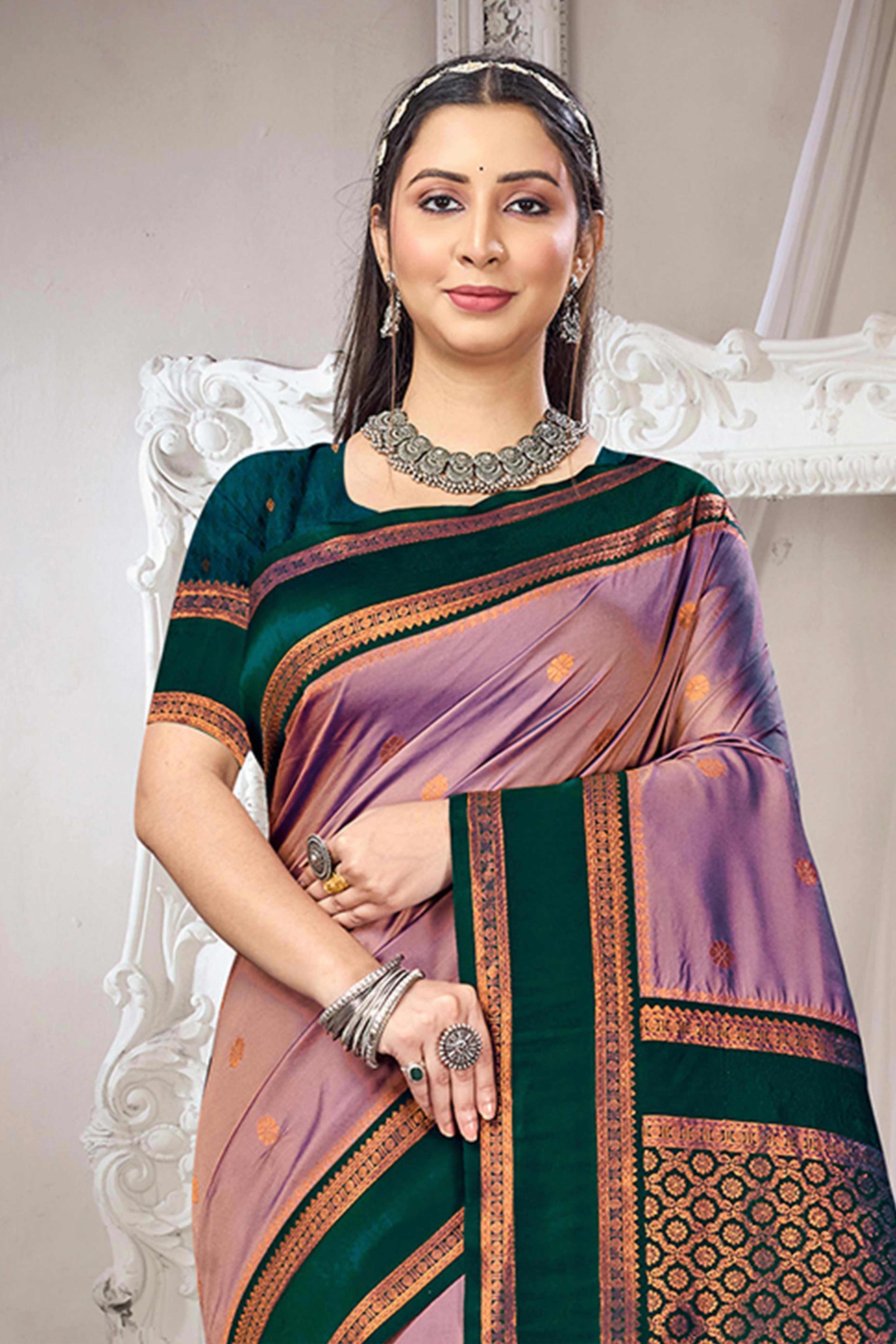 Classic Purple Floral Motif Weaving Silk Blend Saree With Tassel Pallu