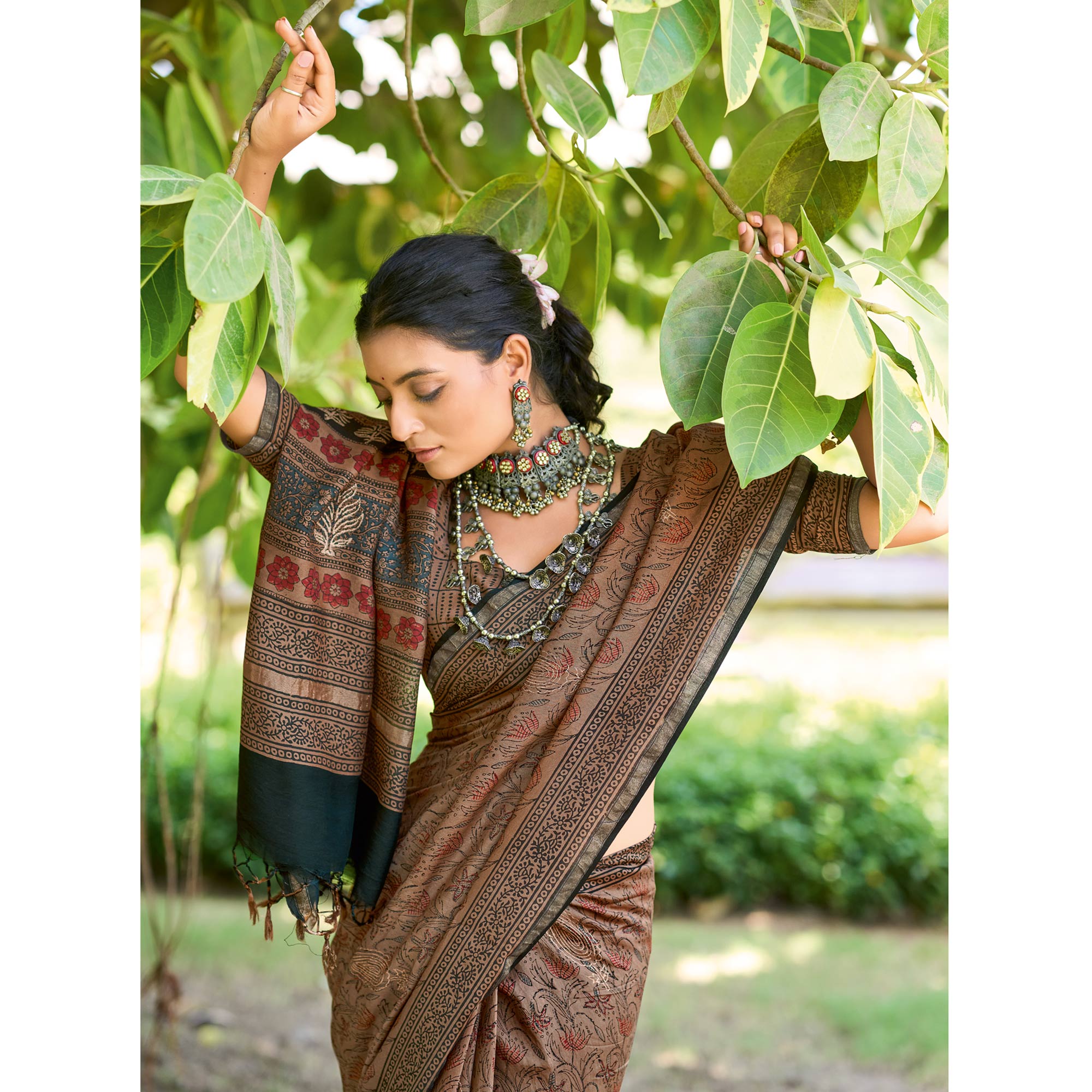 Brown Floral Printed Mul Mul Cotton Saree